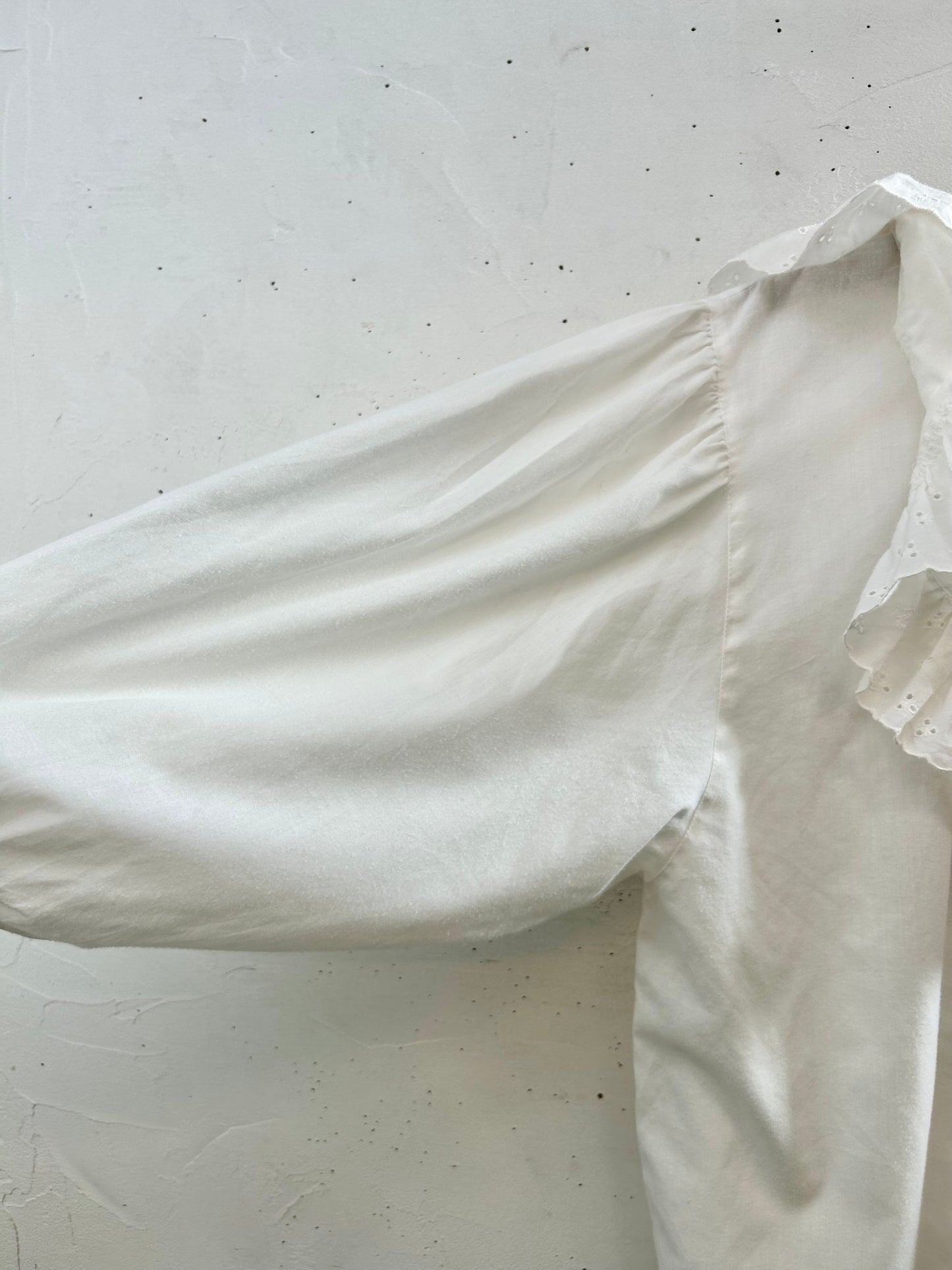 Vintage White Blouse [E30203]