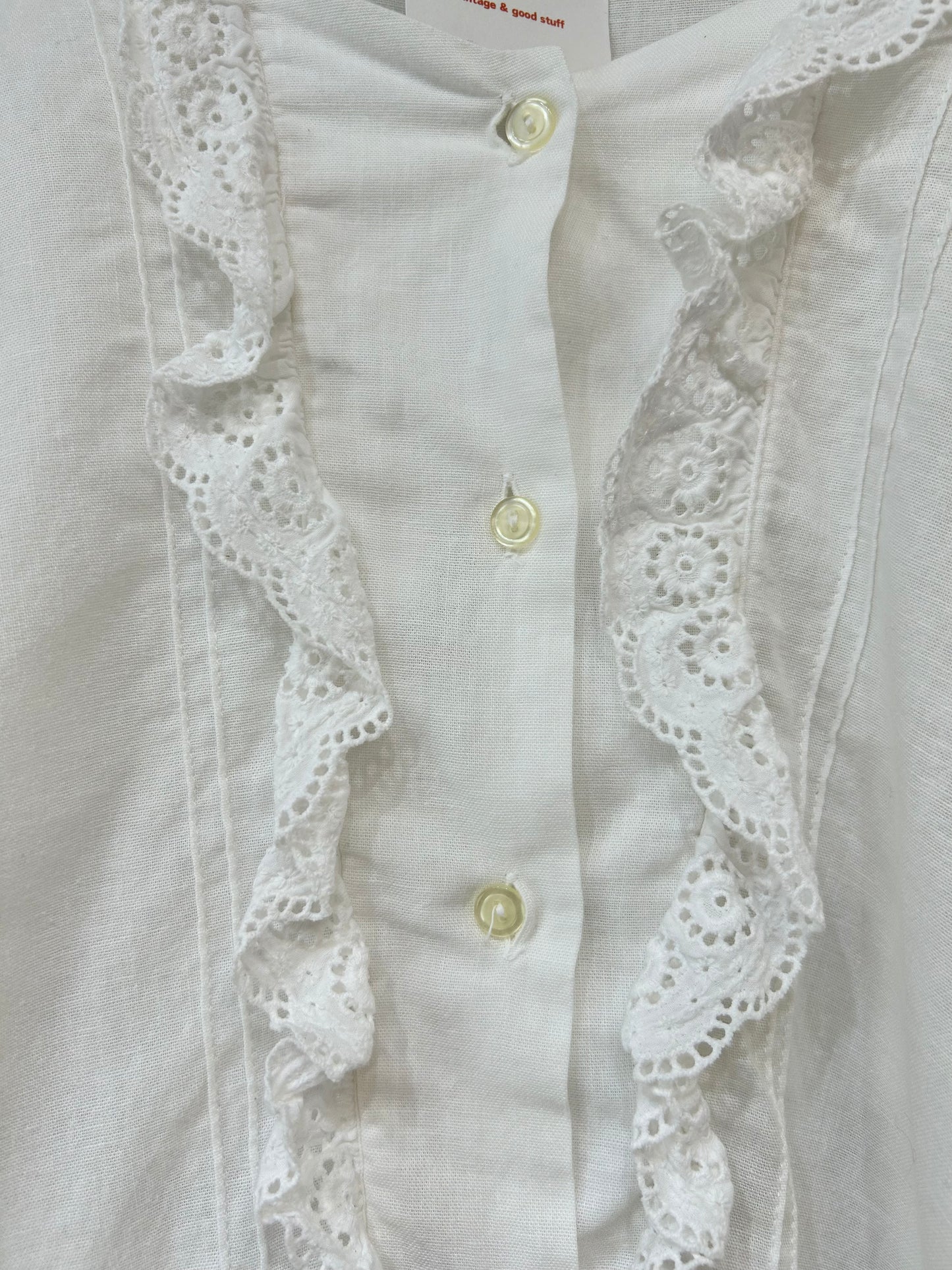 Vintage White Blouse [D26716]