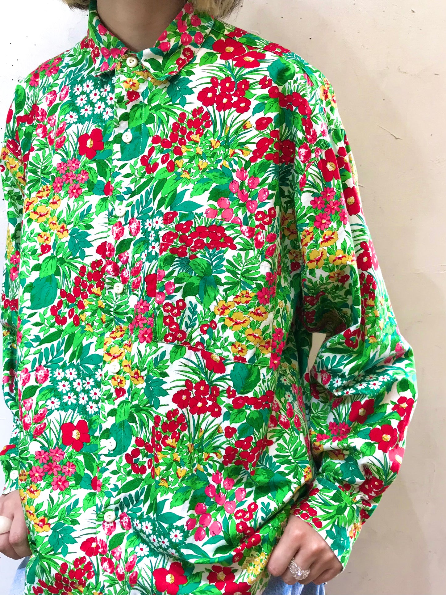 Vintage Flower Shirt [G24428]