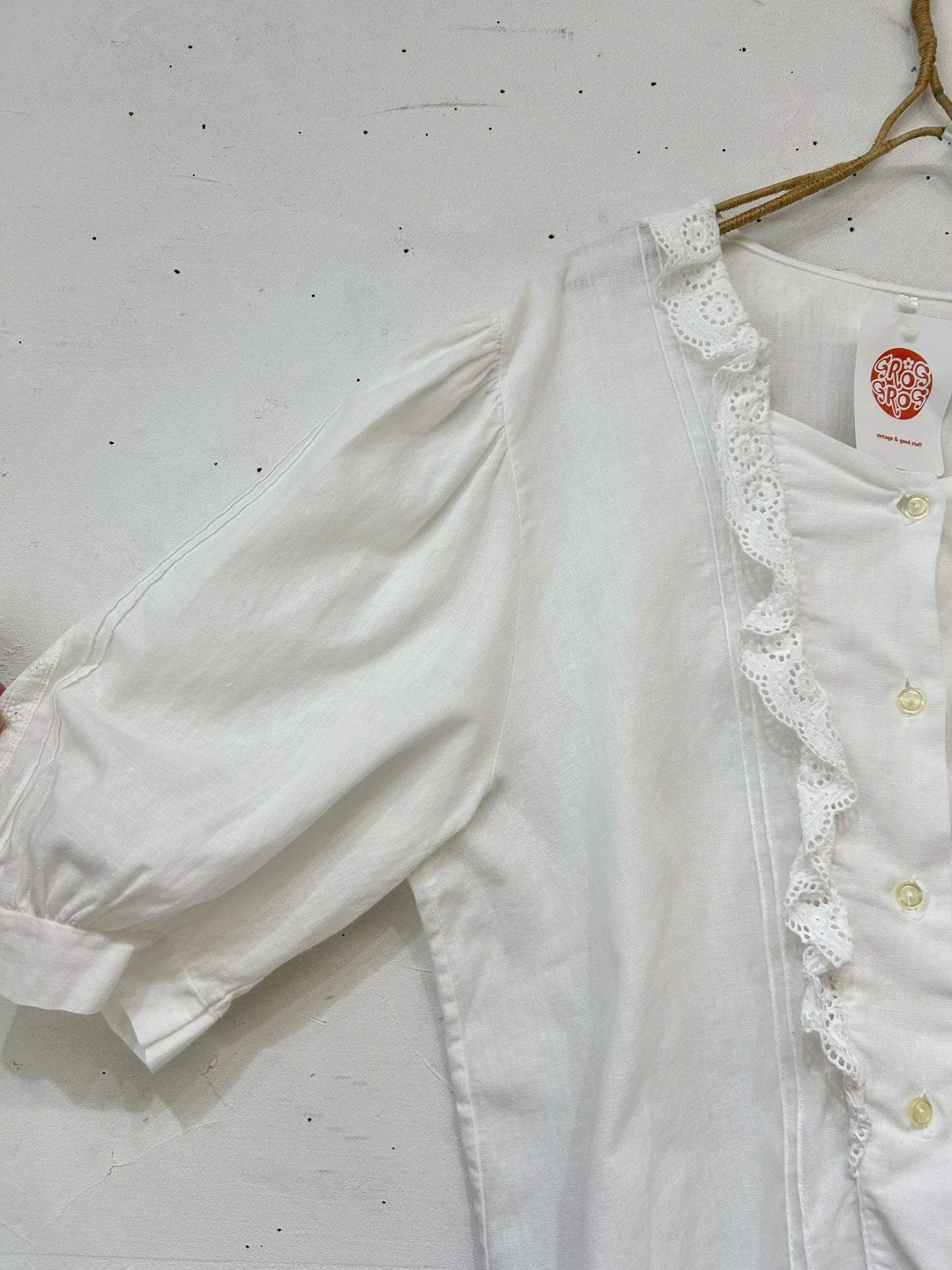 Vintage White Blouse [D26716]