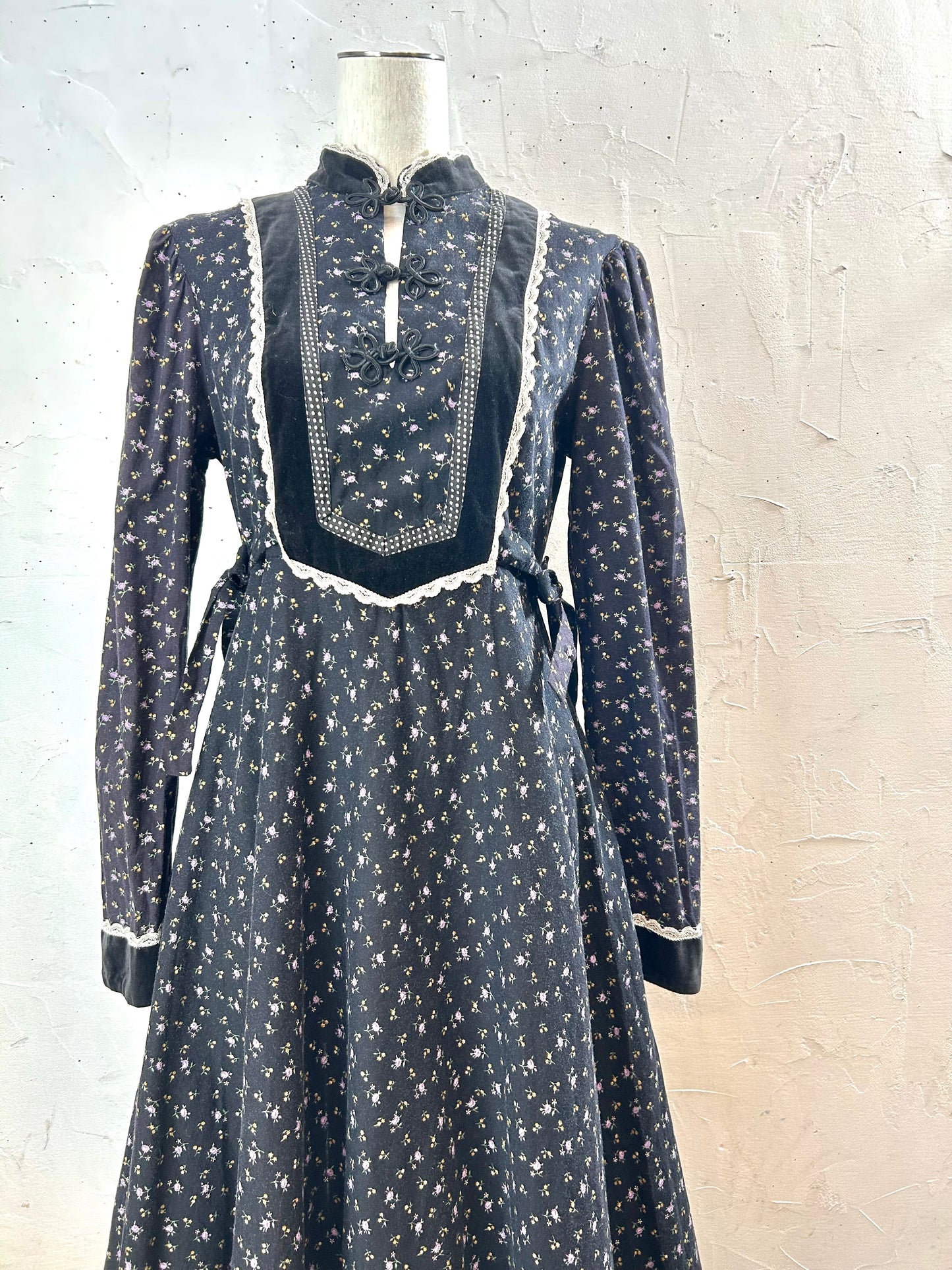 ’70s Vintage Dress〜GUNNE SAX 〜[A29338］