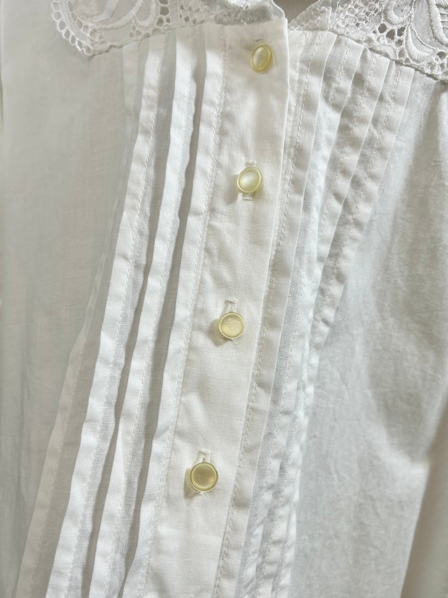 Vintage Tyrol Blouse [E30204]