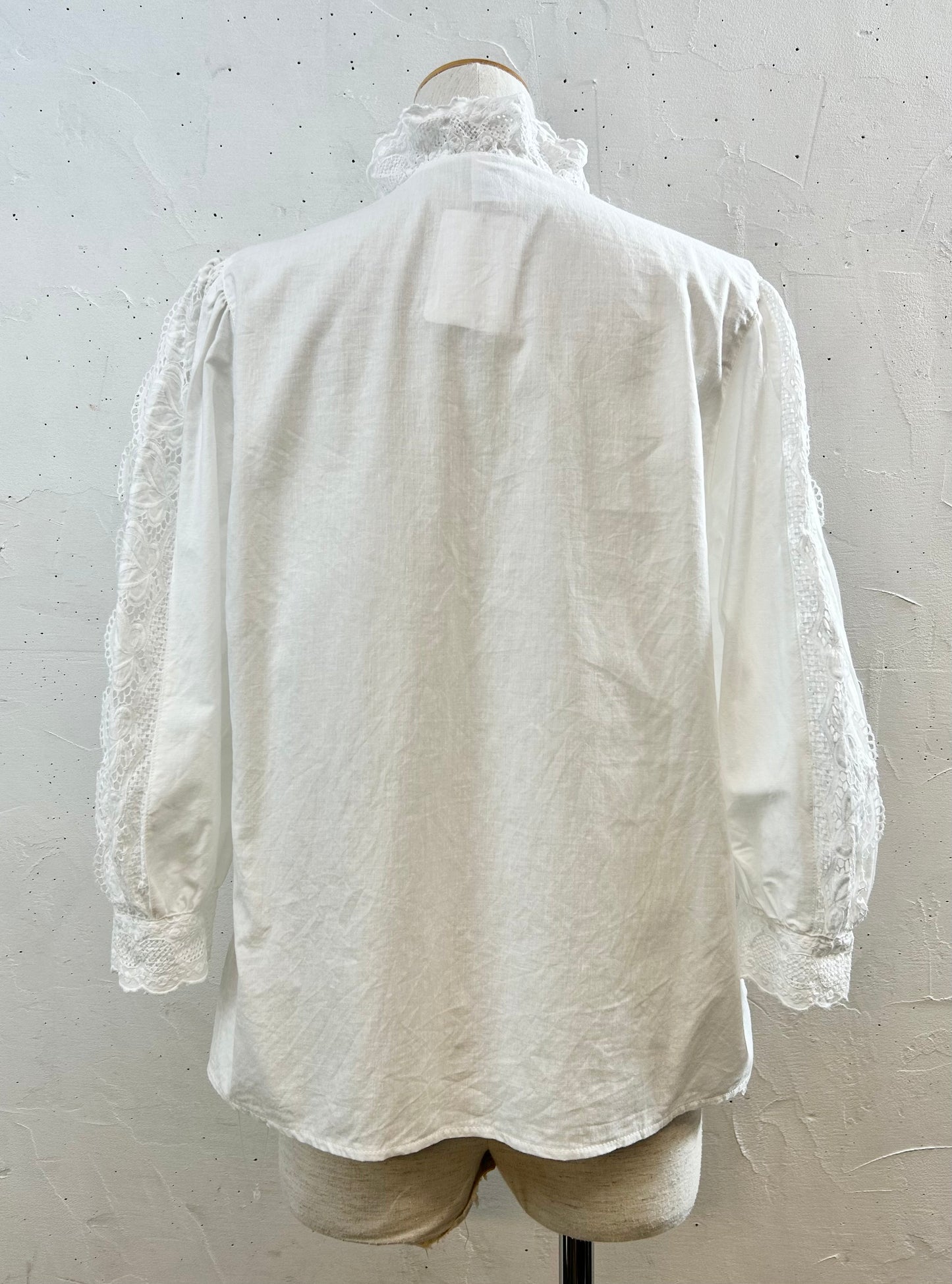 Vintage Tyrol Blouse [E30204]