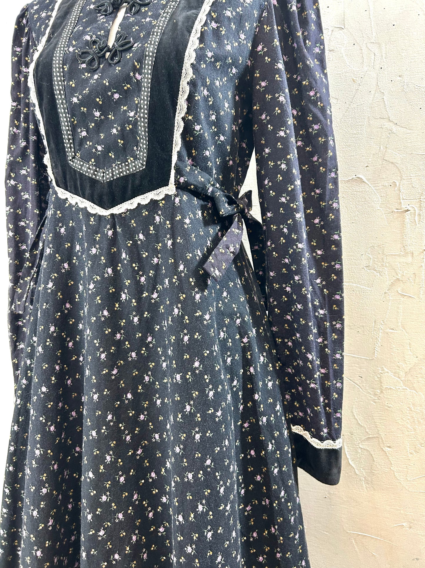 ’70s Vintage Dress〜GUNNE SAX 〜[A29338］