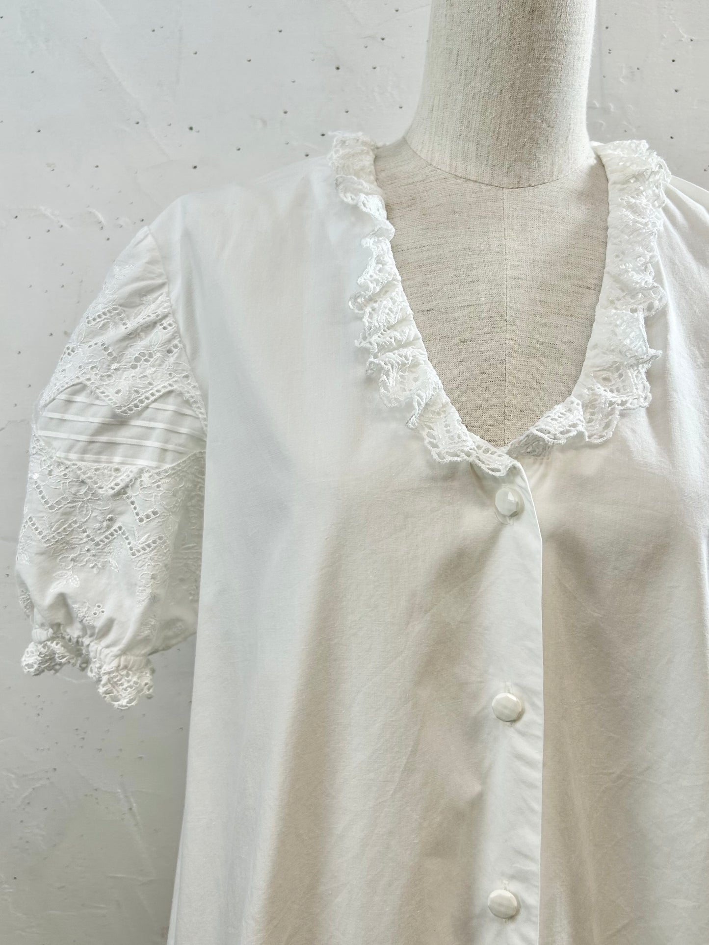 Vintage Tyrol Blouse [E30202]