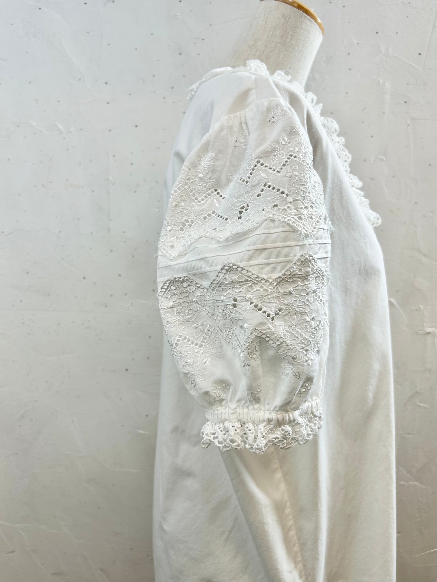 Vintage Tyrol Blouse [E30202]
