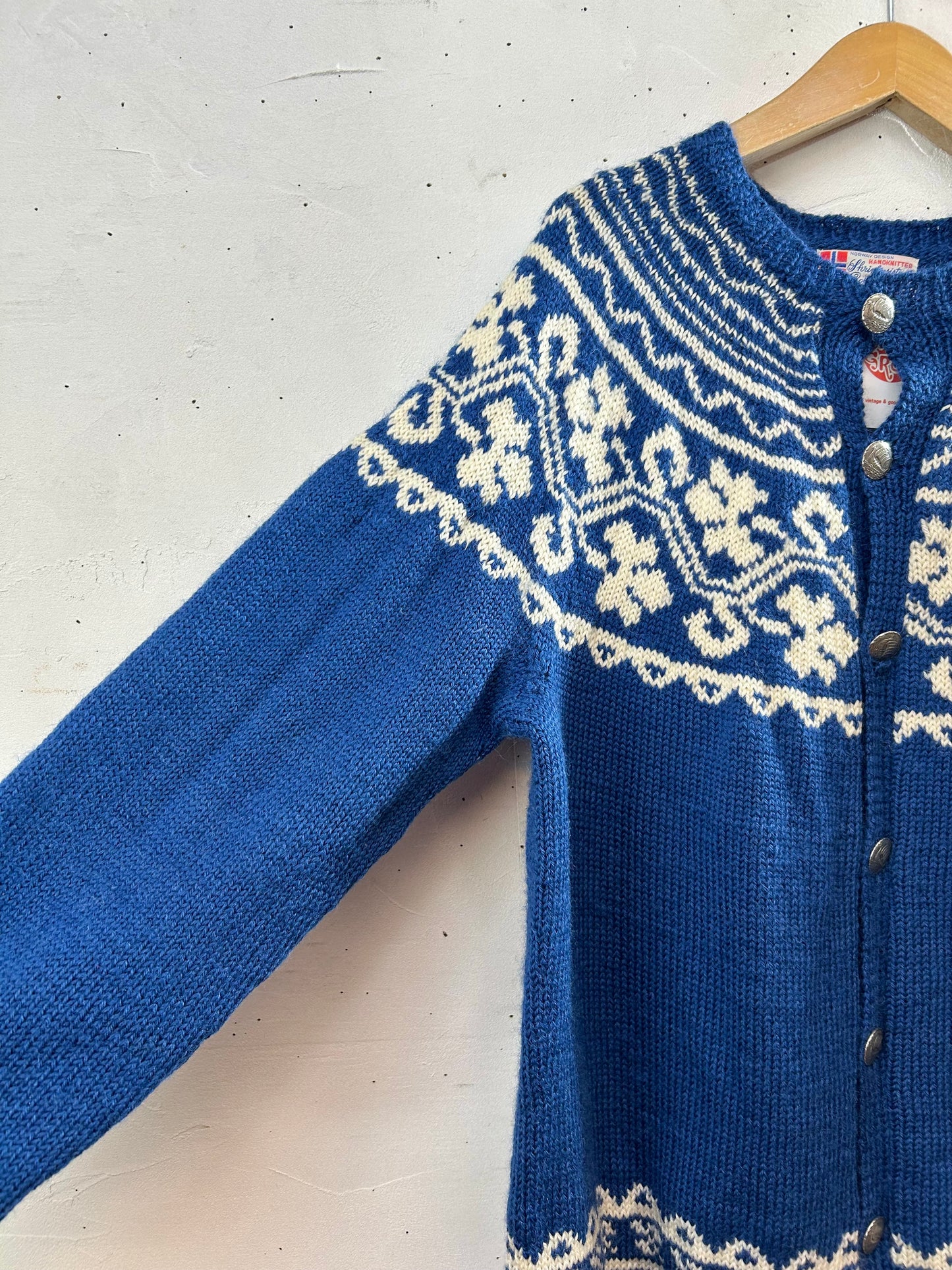 Vintage Nordic Hand Knit Cardigan  NORWAY DESIGN [K28888]