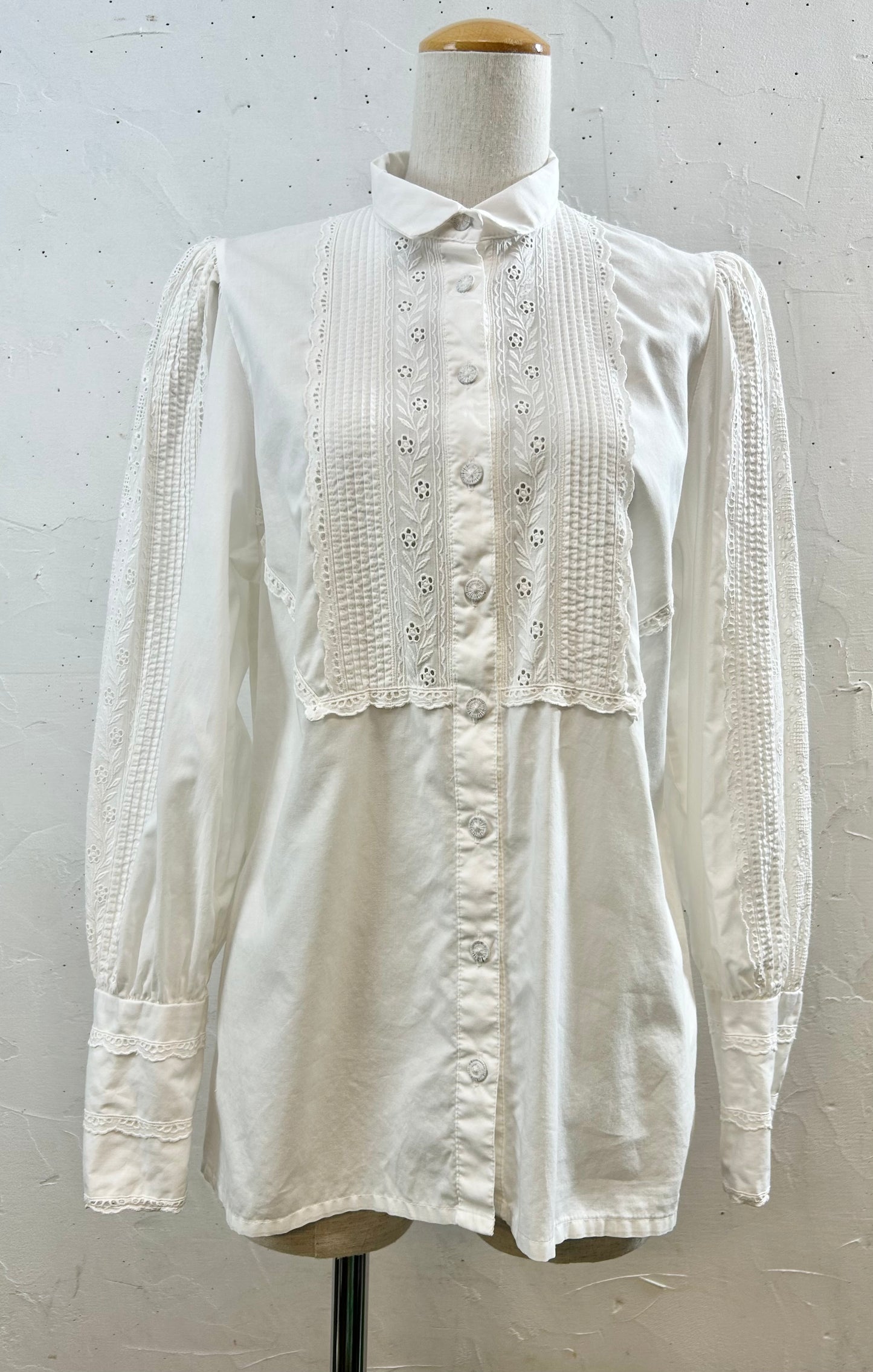 Vintage Tyrol Blouse [E30207]