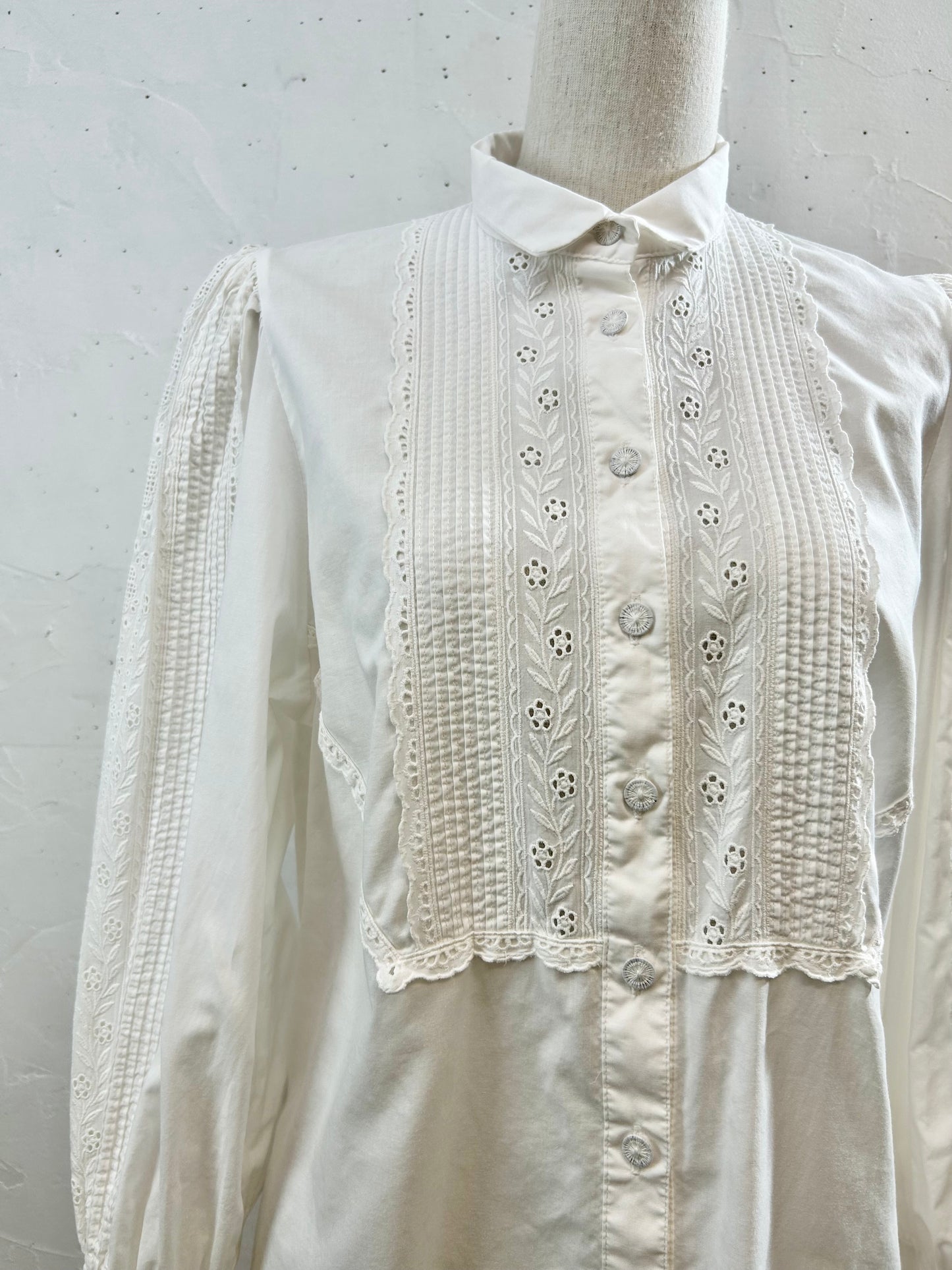 Vintage Tyrol Blouse [E30207]