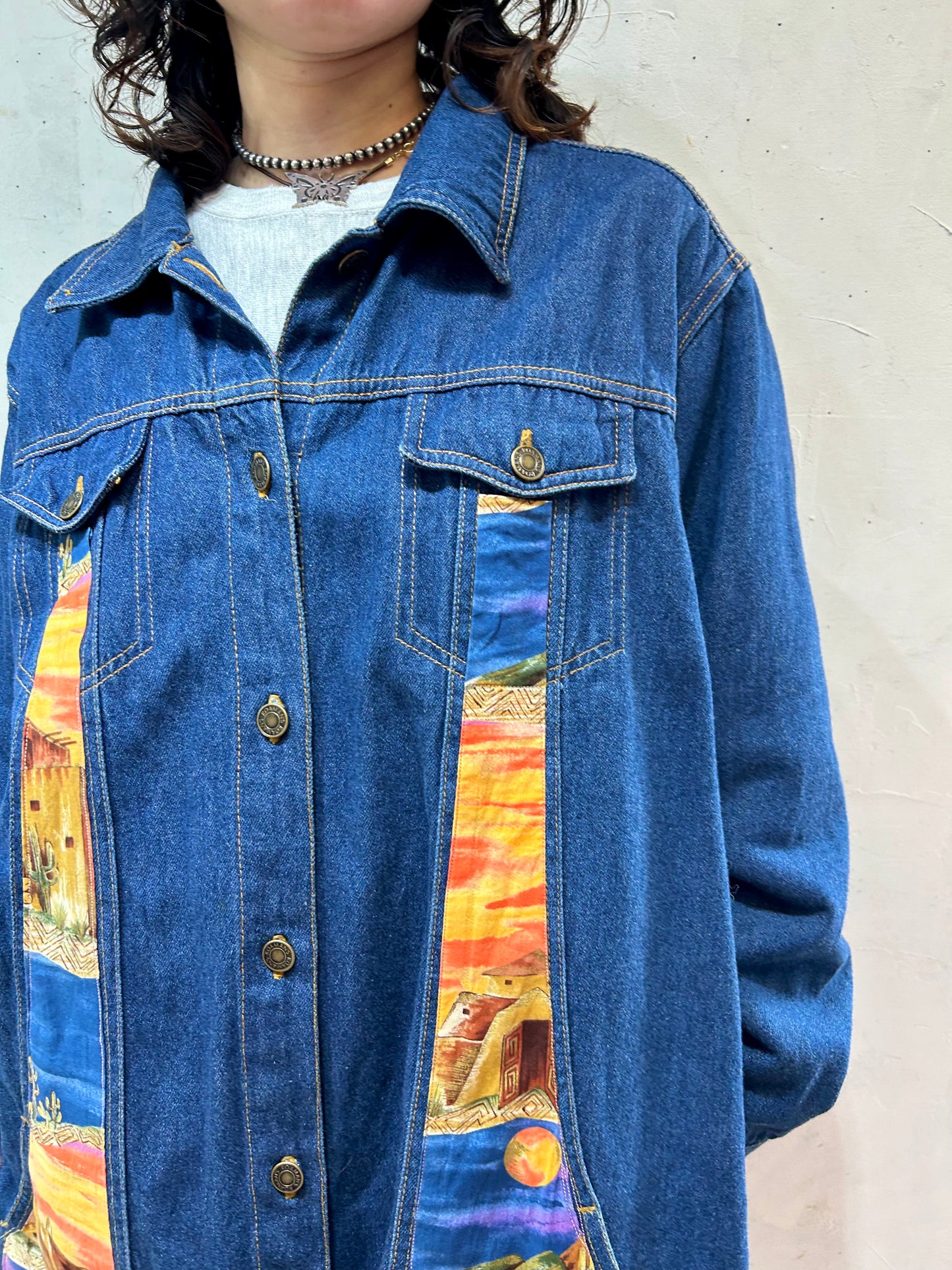 Vintage Denim Jacket [C26405]