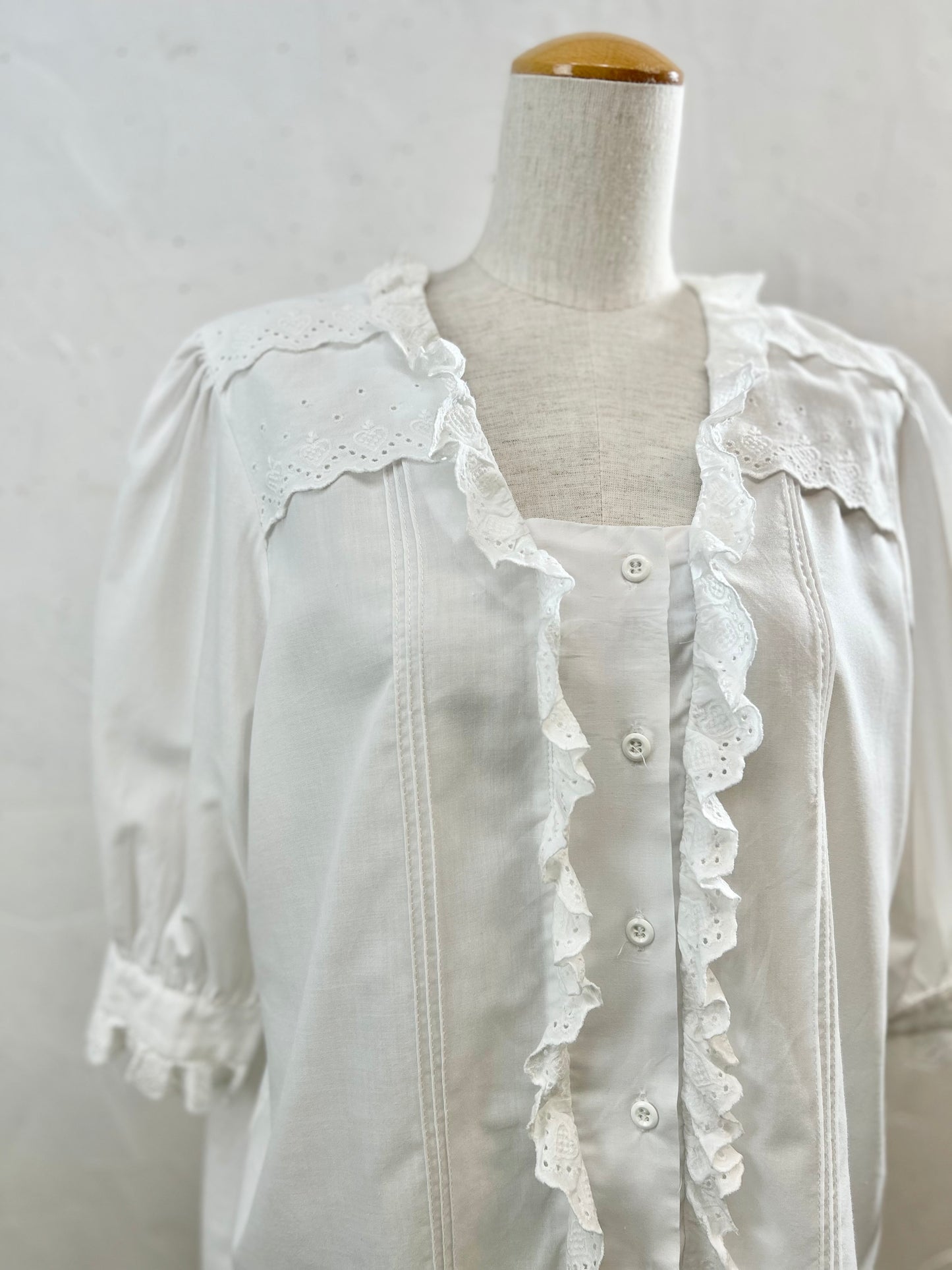 Vintage Tyrol Blouse [E30200]