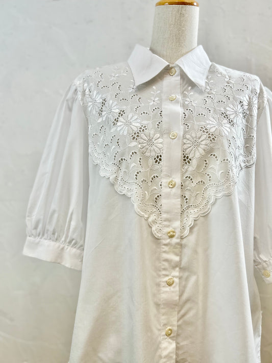 Vintage White Blouse 〜C&A〜 [E30206]