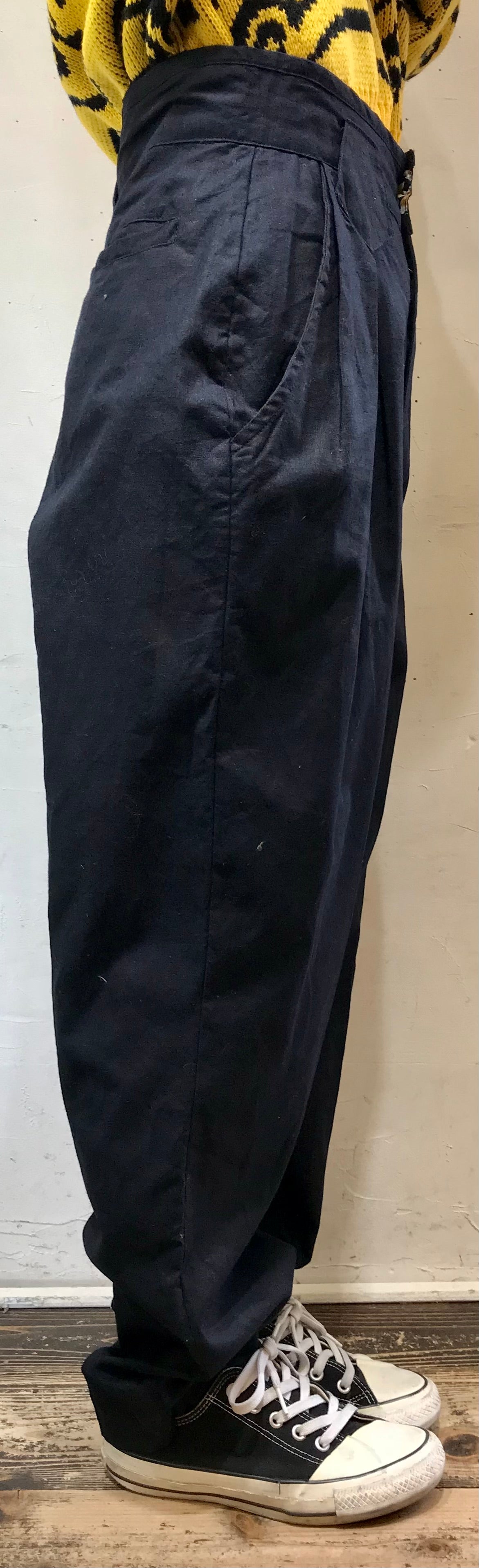 Vintage Tuck Pants [K25601]