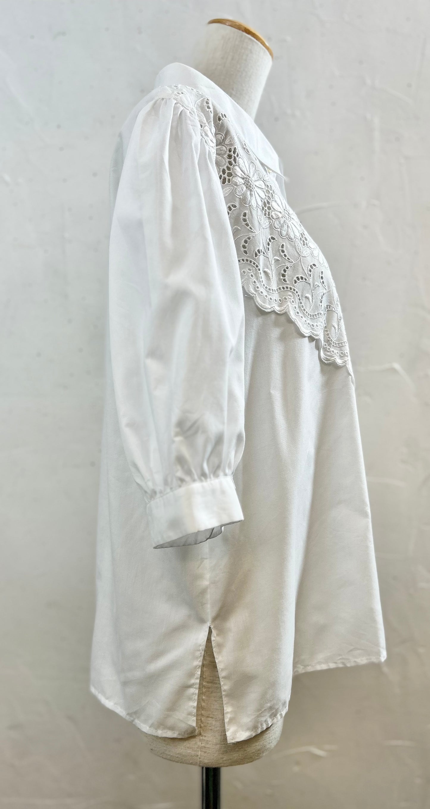 Vintage White Blouse 〜C&A〜 [E30206]