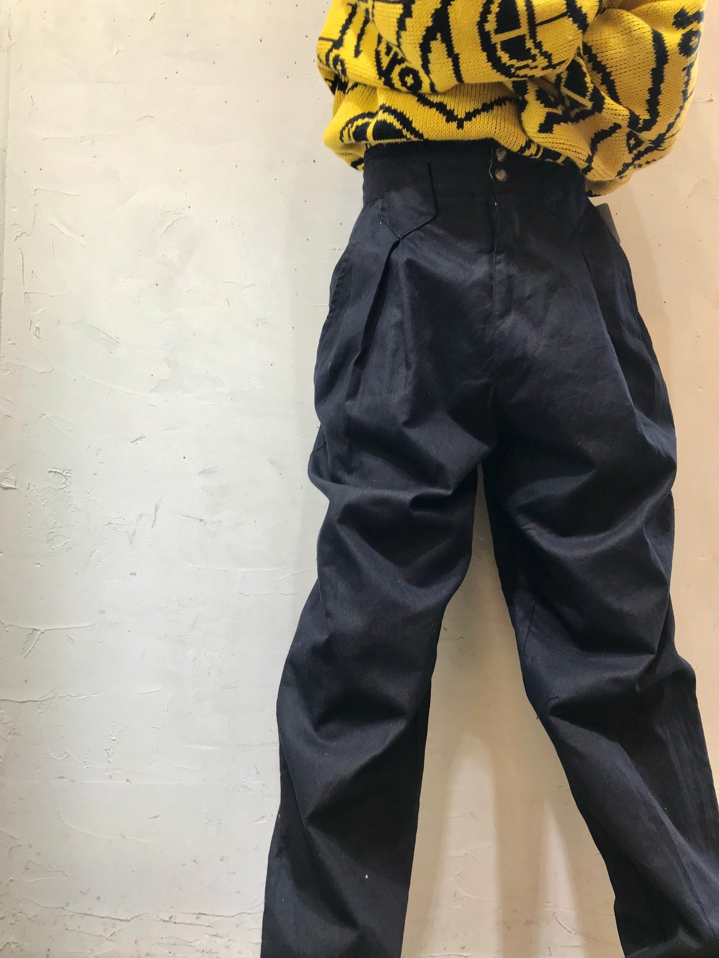 Vintage Tuck Pants [K25601]