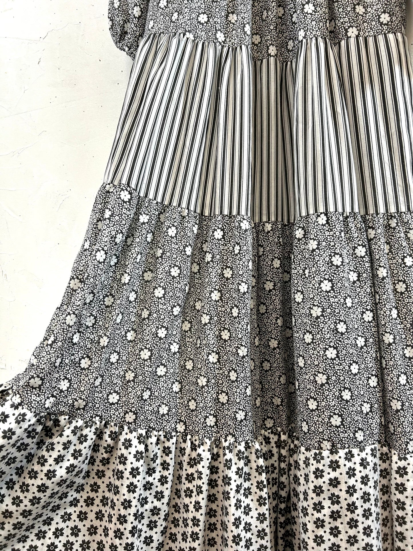 ’70s Vintage Dress [H28244]