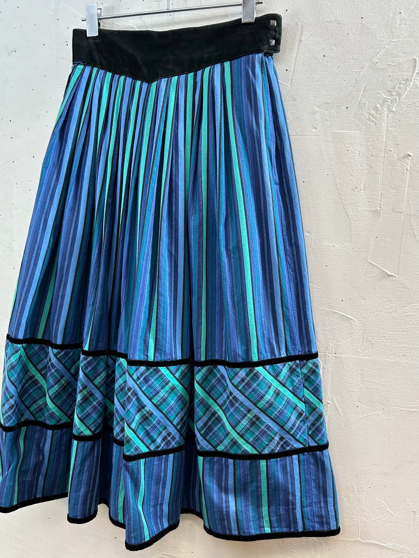 Vintage Tyrol Skirt [K28893]