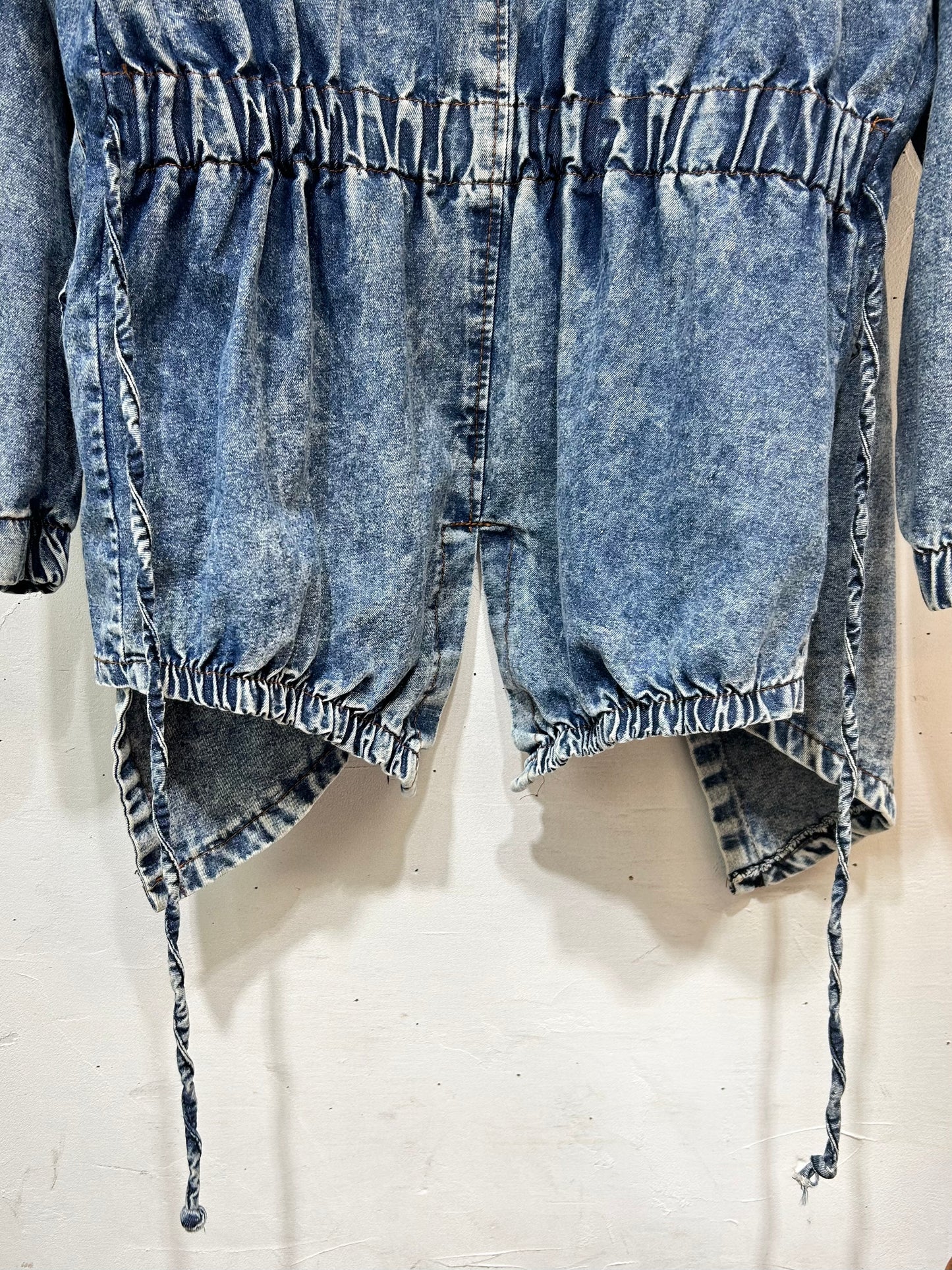 Vintage Denim Jacket [B26243]