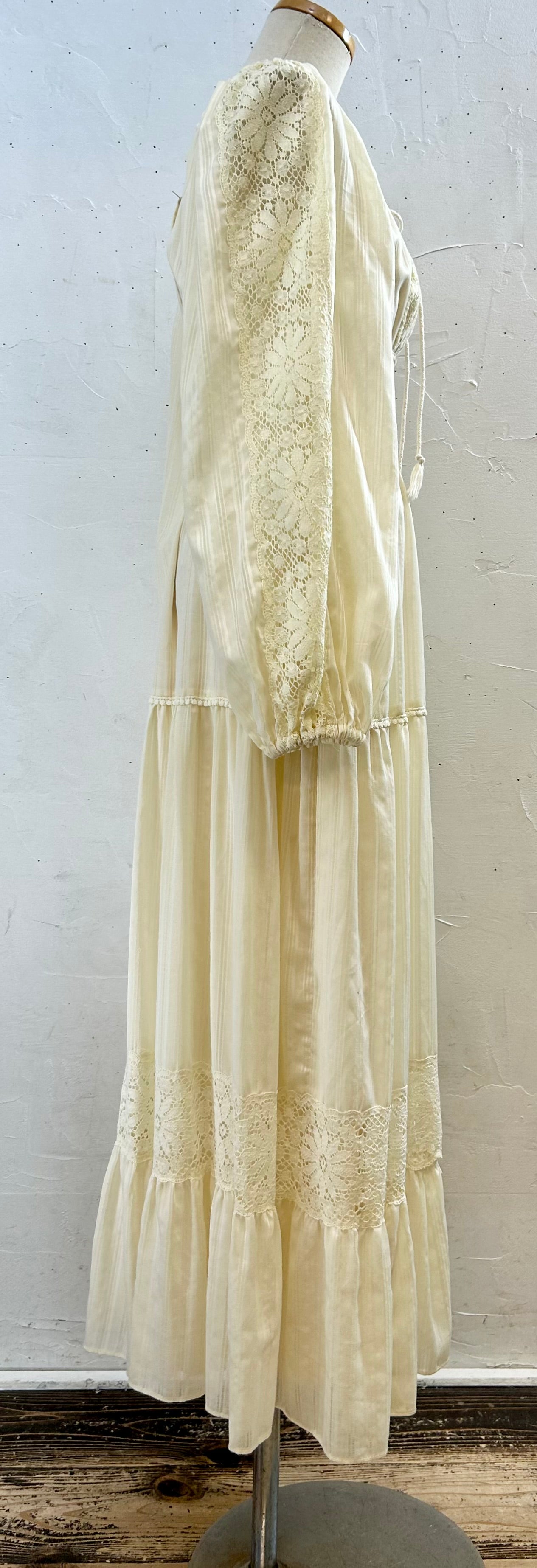 '70s Vintage Dress [H28252]