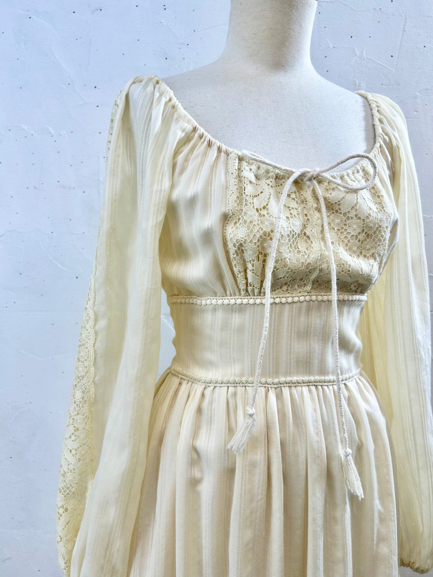 '70s Vintage Dress [H28252]