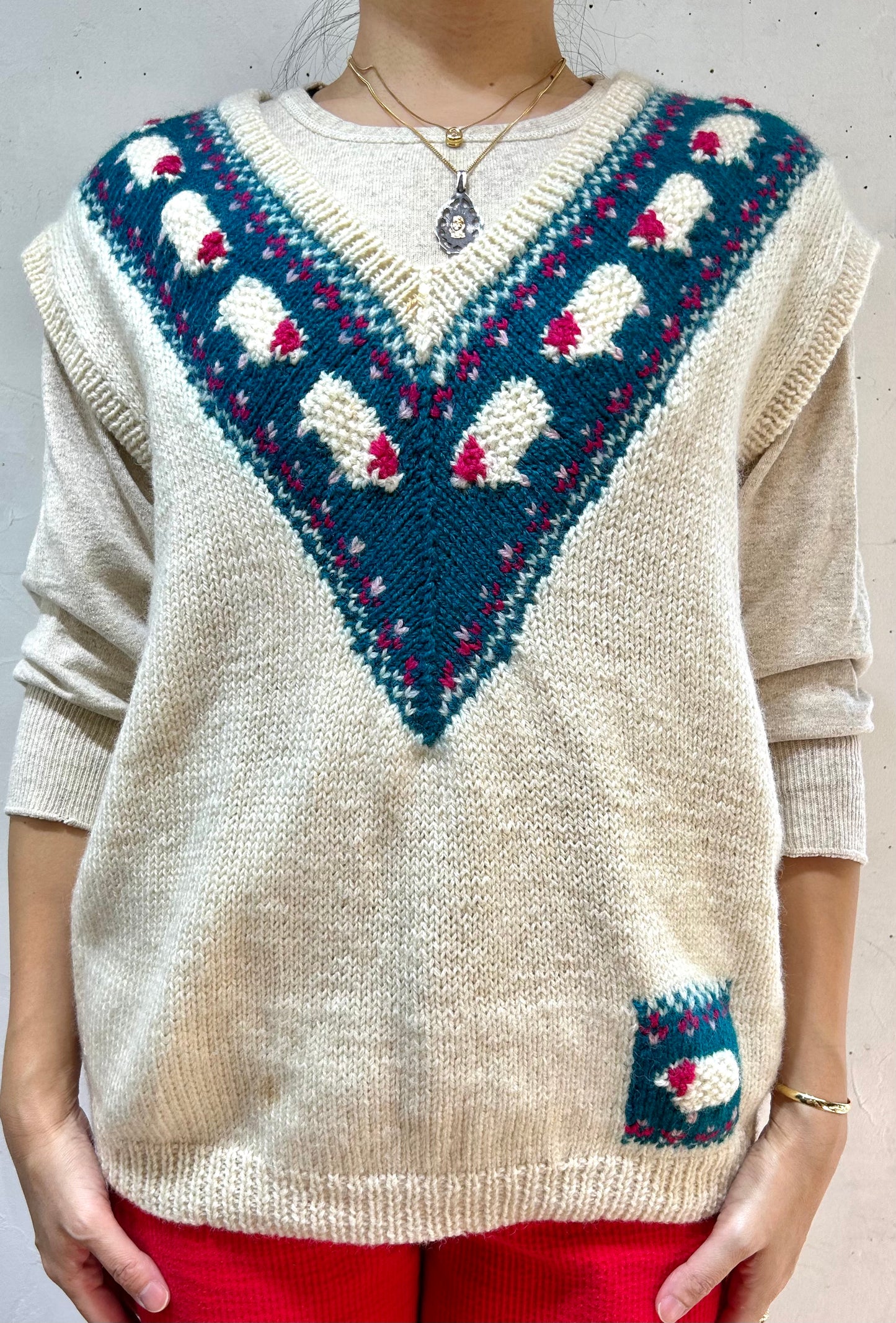 Vintage Hand Knit Vest [J25317]