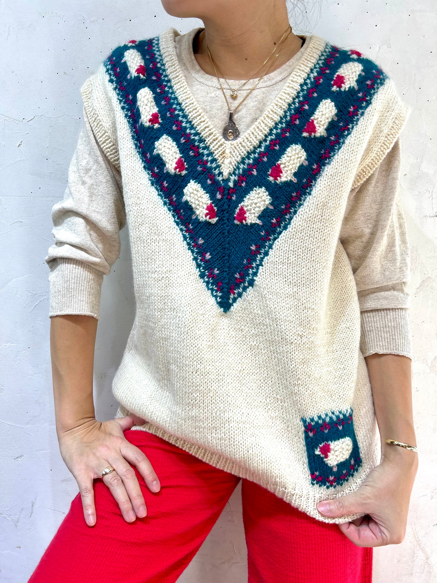 Vintage Hand Knit Vest [J25317]