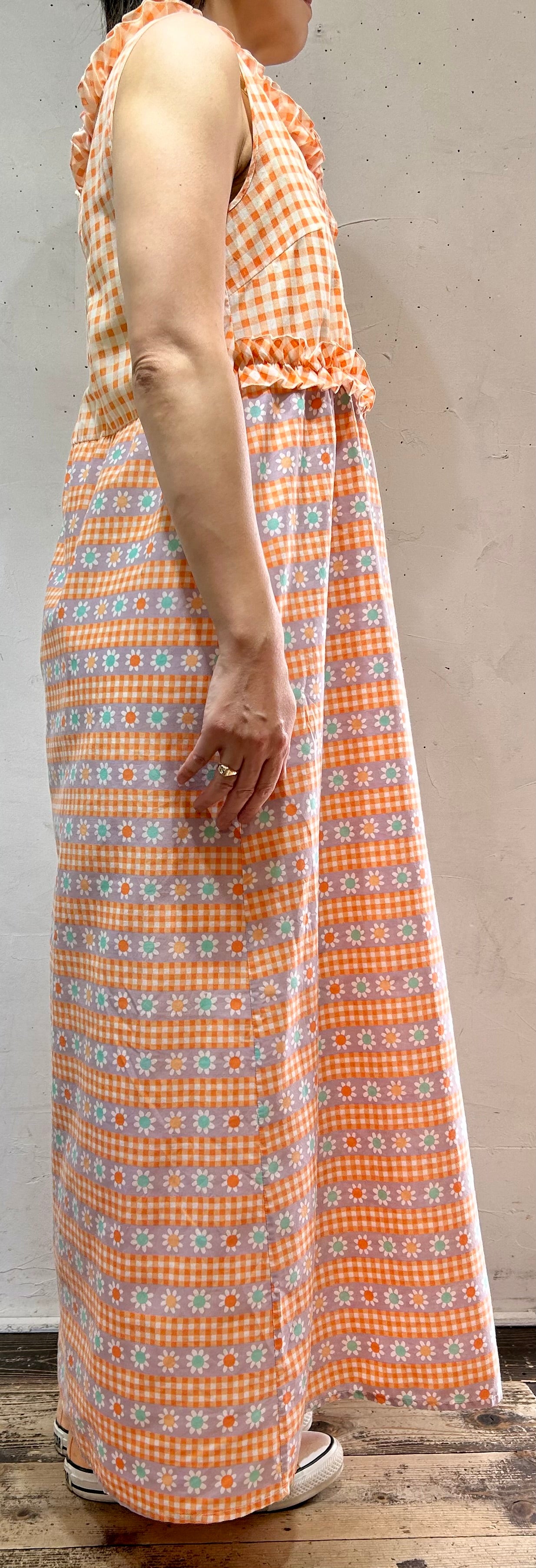 ’70s Vintage Dress [E27160]