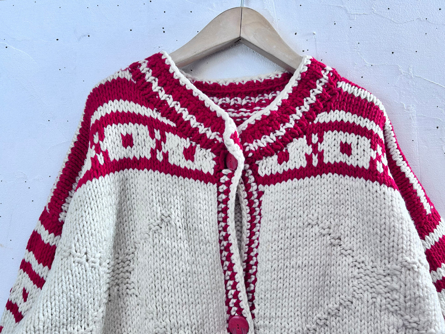 Vintage South American Hand Knit Cardigan [L29134]