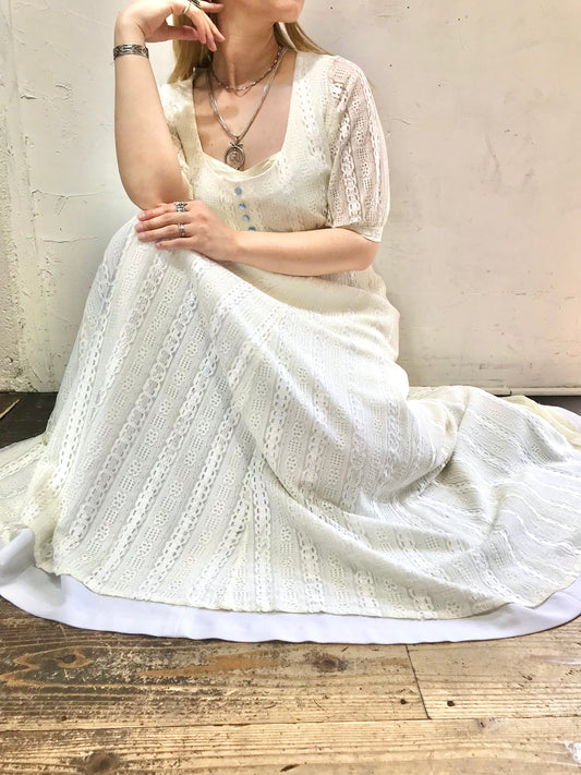 ’70s Vintage White Lace Dress [E24022]