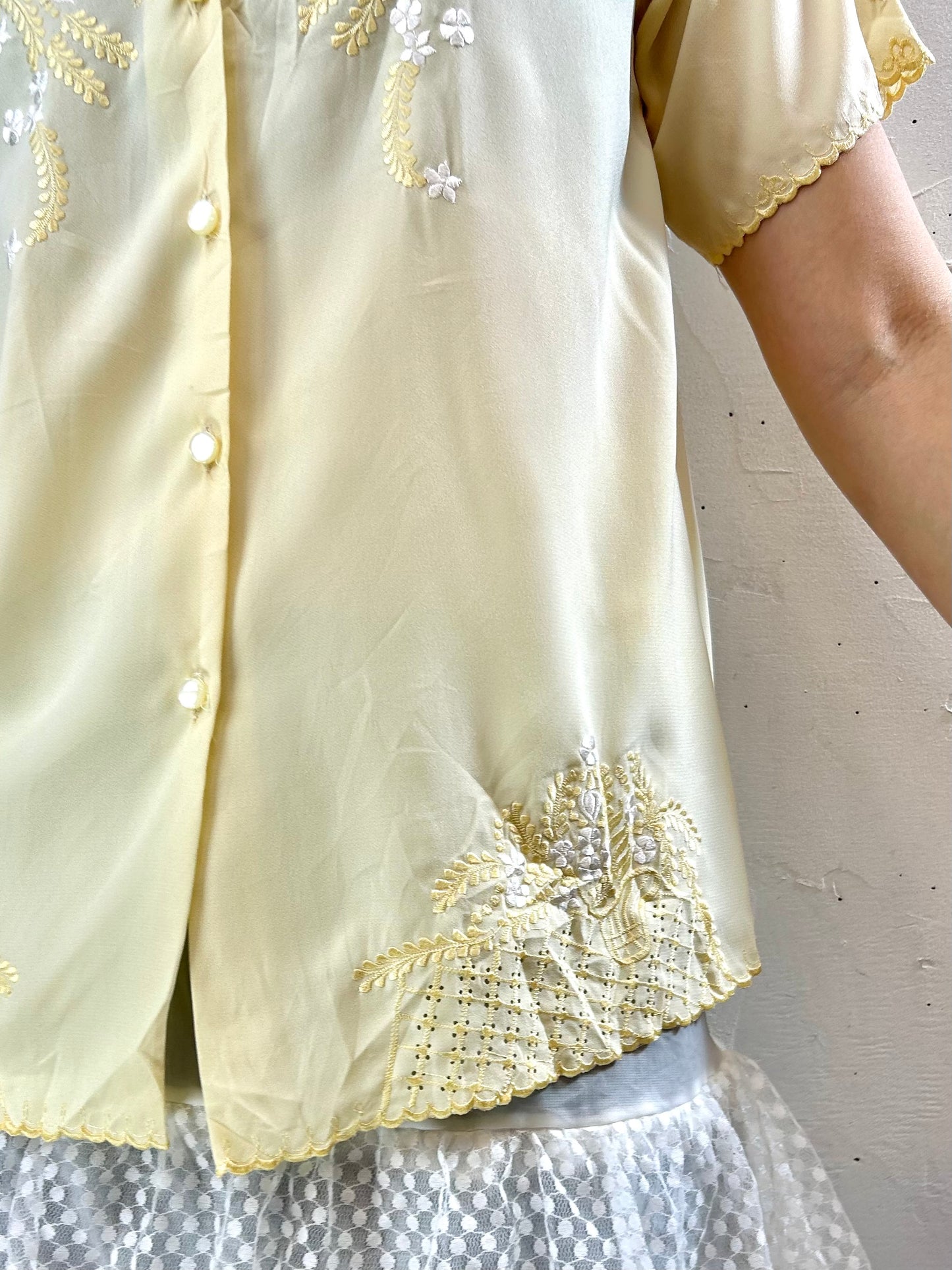 Vintage Embroidery Shirt [F27758]