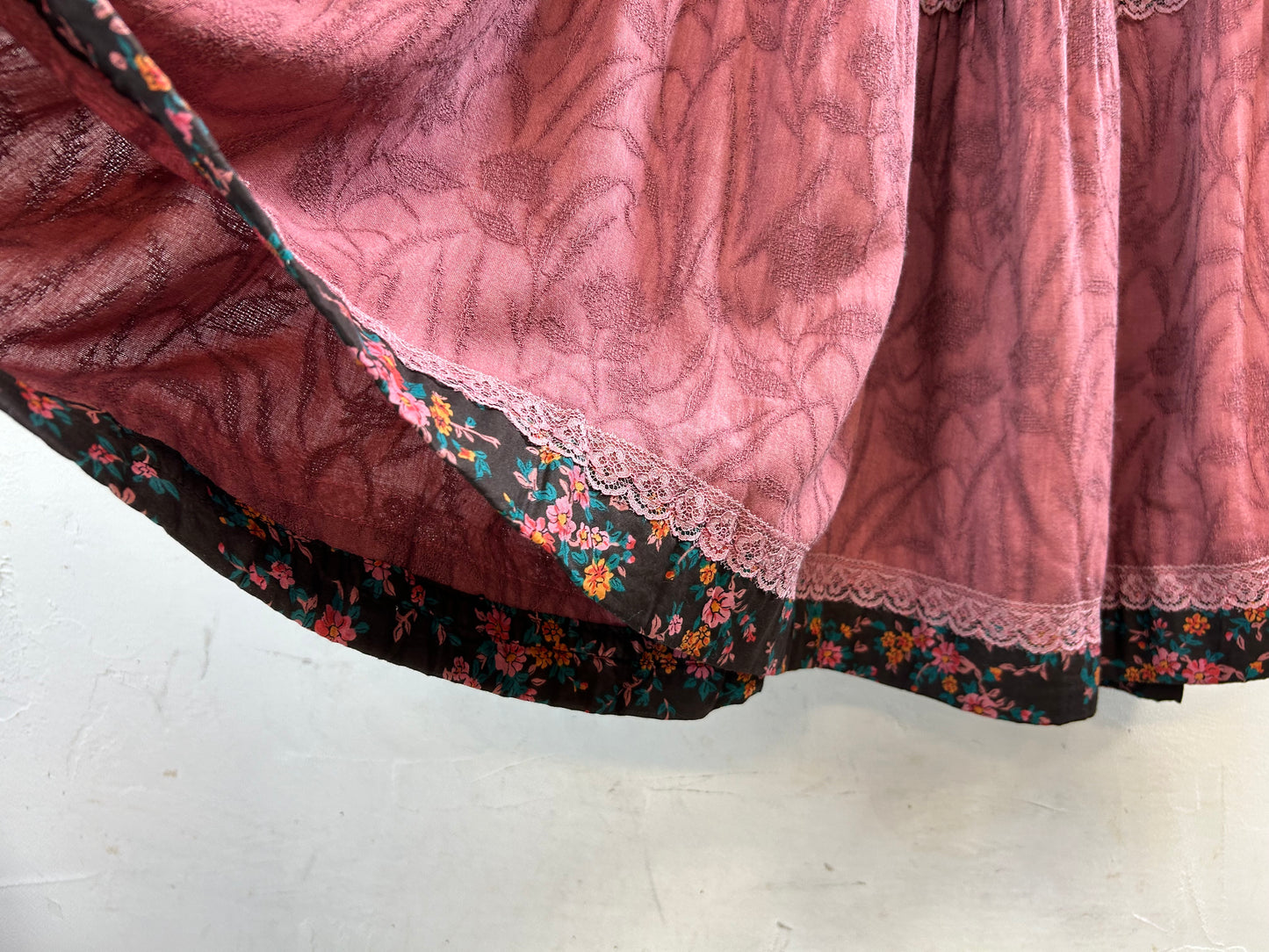 ’70s Vintage Skirt [G28062]