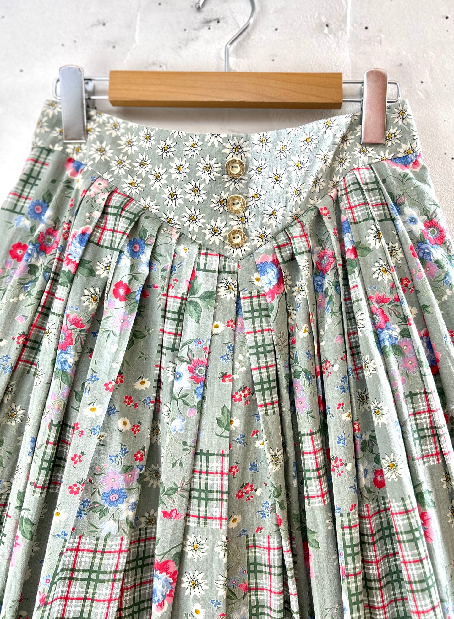 Vintage Tyrol Skirt [F30420]
