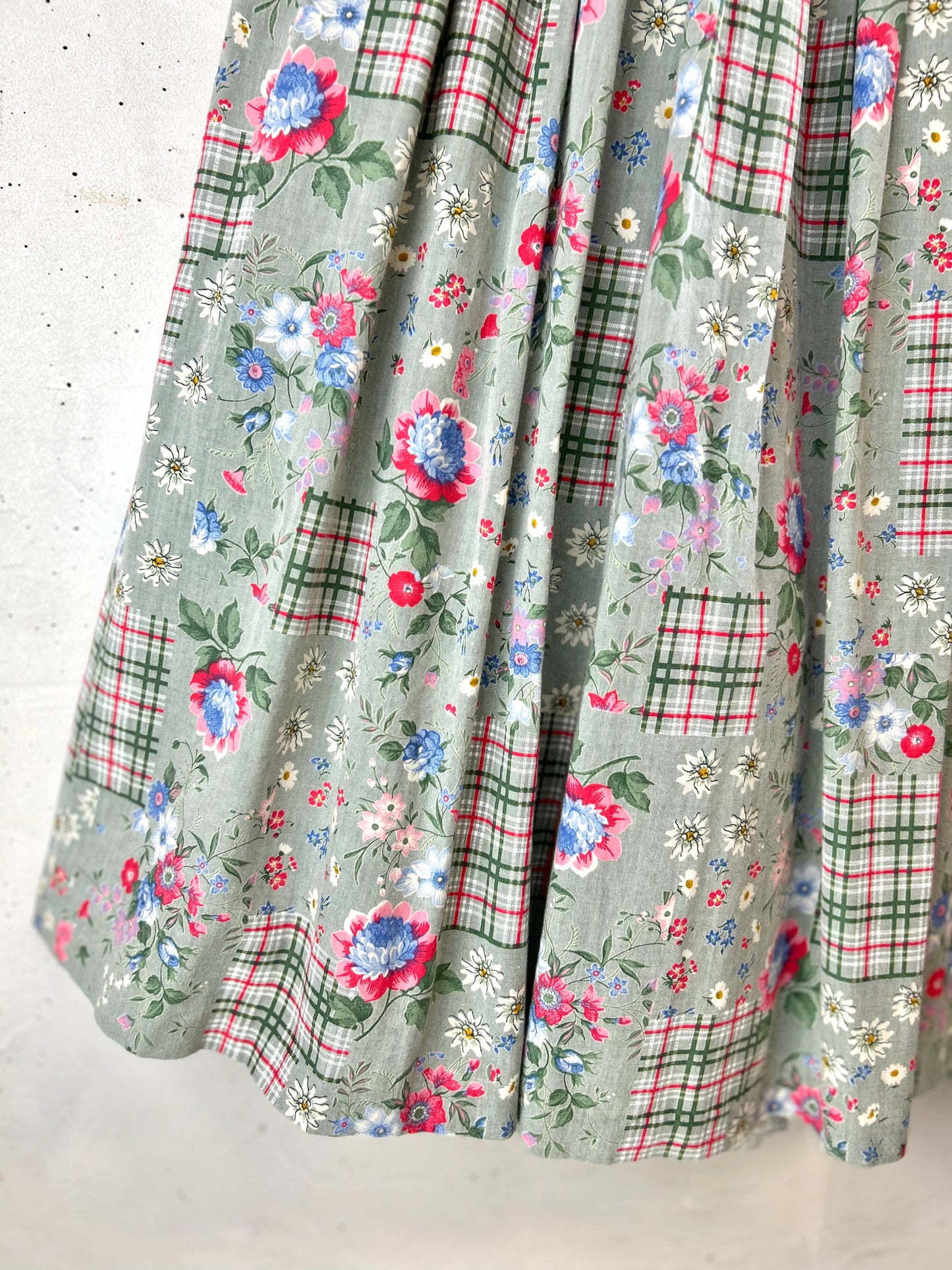 Vintage Tyrol Skirt [F30420]