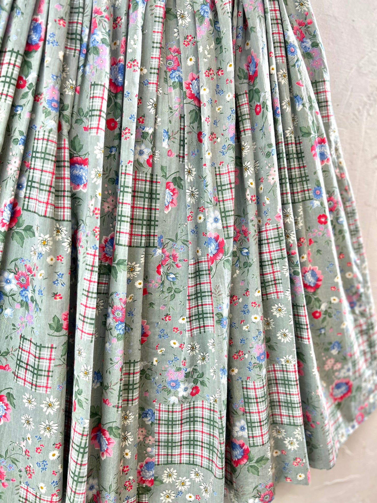 Vintage Tyrol Skirt [F30420]