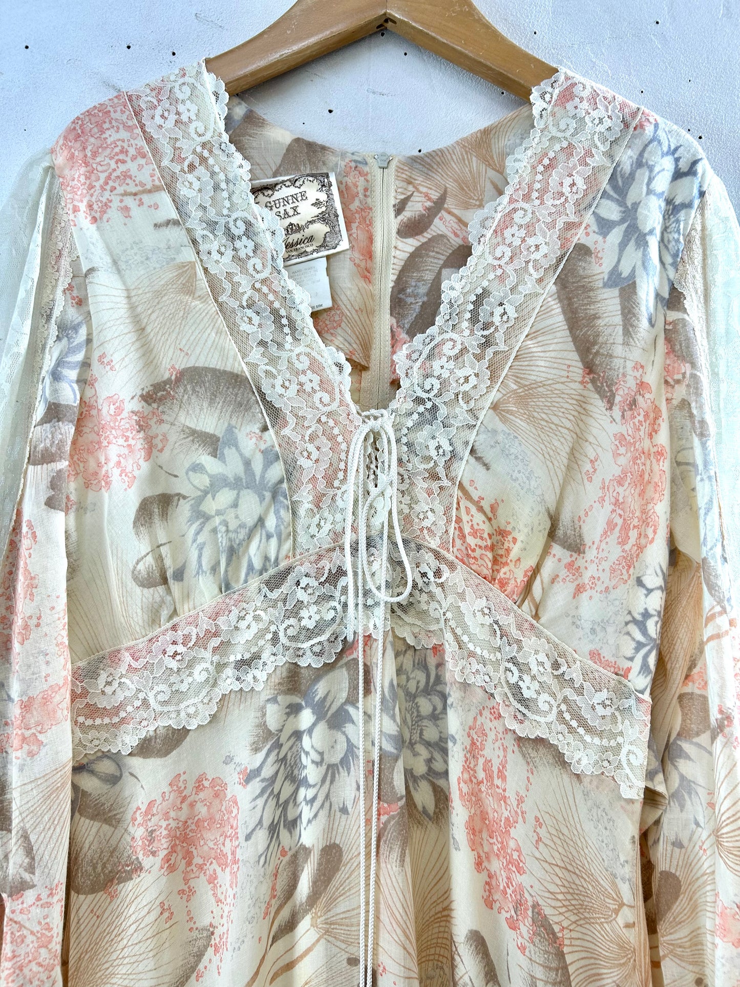 ’70s Vintage Dress〜GUNNE SAX〜 [F27765]