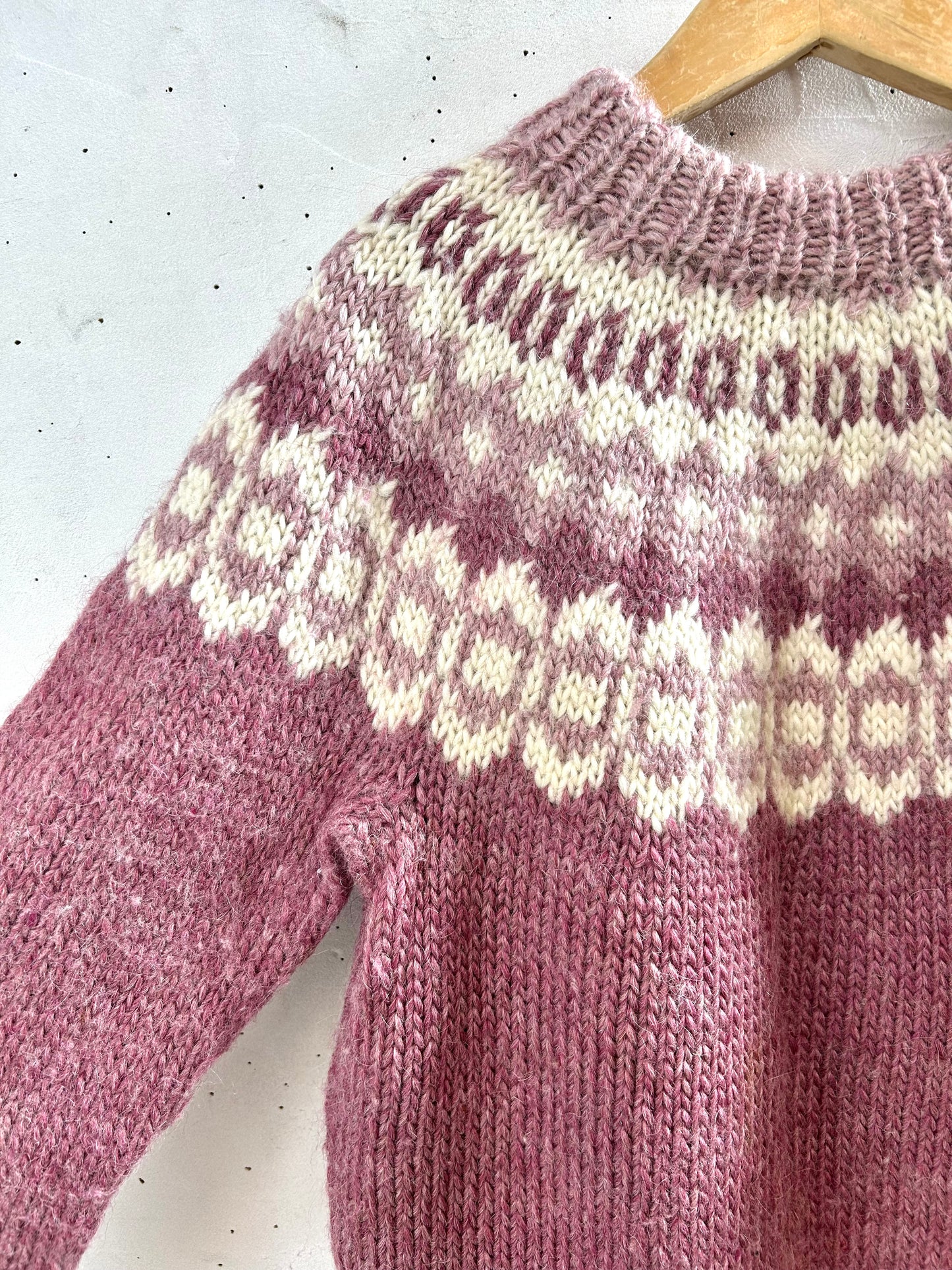 Vintage Hand Knit Sweater MADE IN GREAT BRITAIN [L29141]