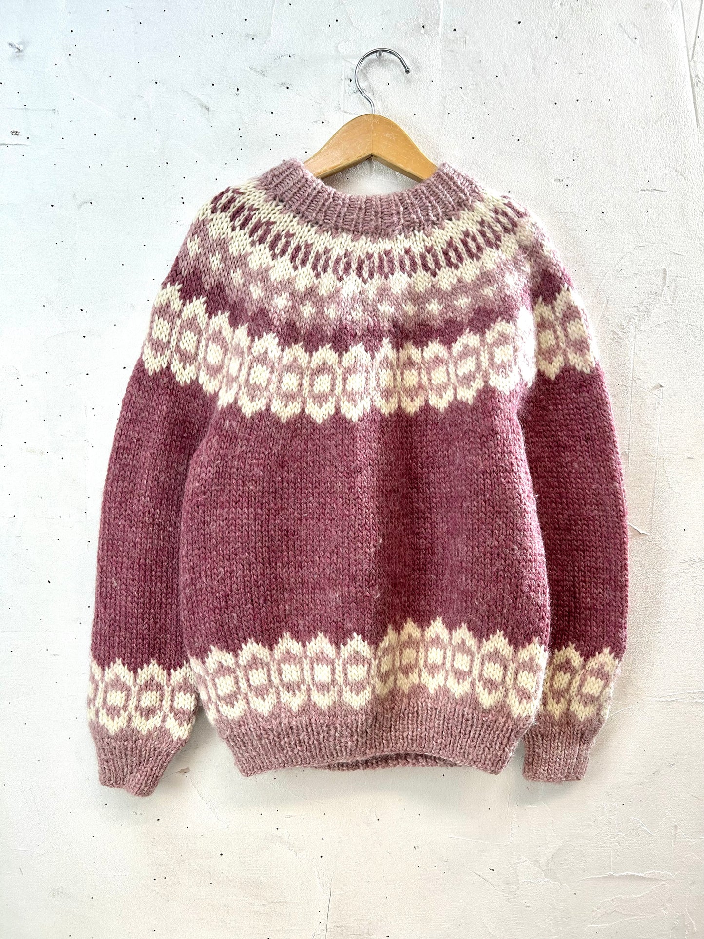 Vintage Hand Knit Sweater MADE IN GREAT BRITAIN [L29141]