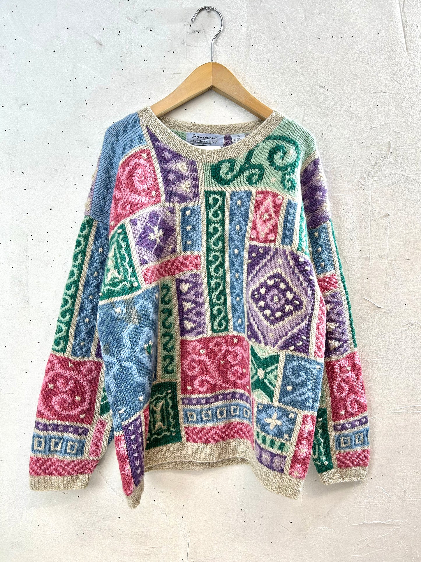 Vintage Sweater Knitted by hand [L29139]