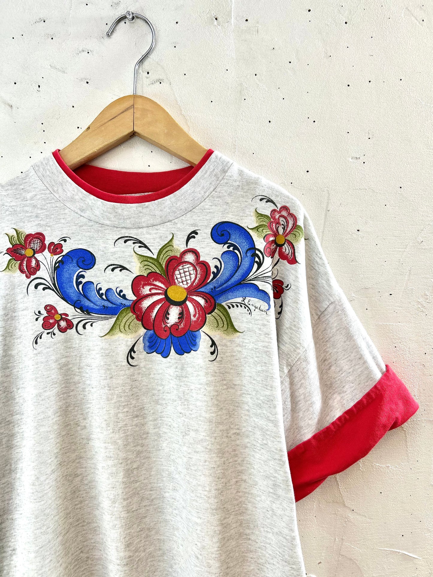 Vintage T-Shirt 〜SIGNAL SPORT 〜MADE IN USA〜[F30432]