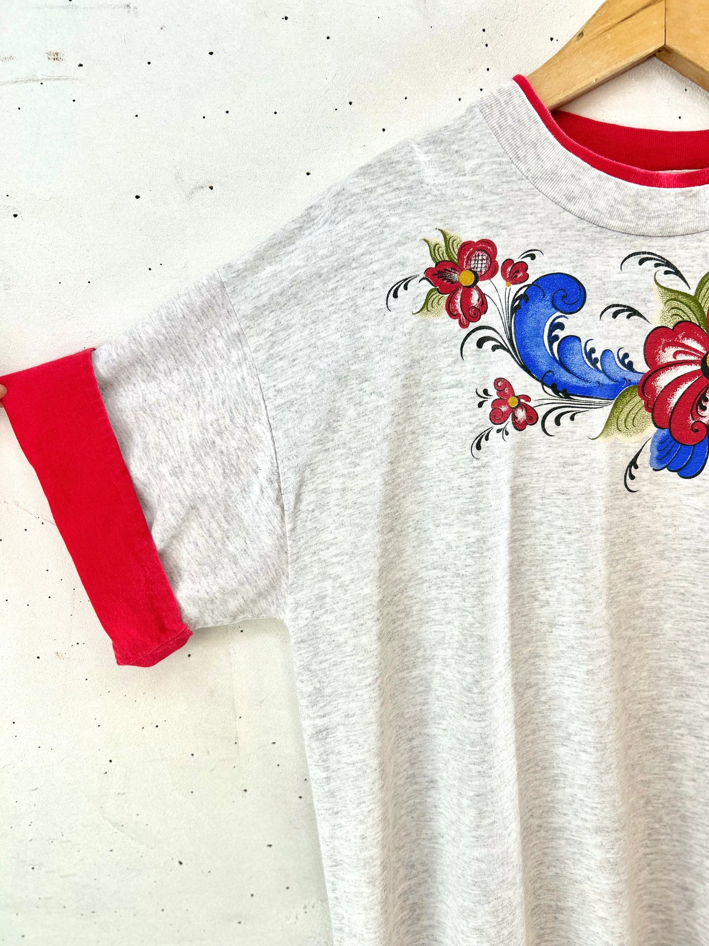 Vintage T-Shirt 〜SIGNAL SPORT 〜MADE IN USA〜[F30432]