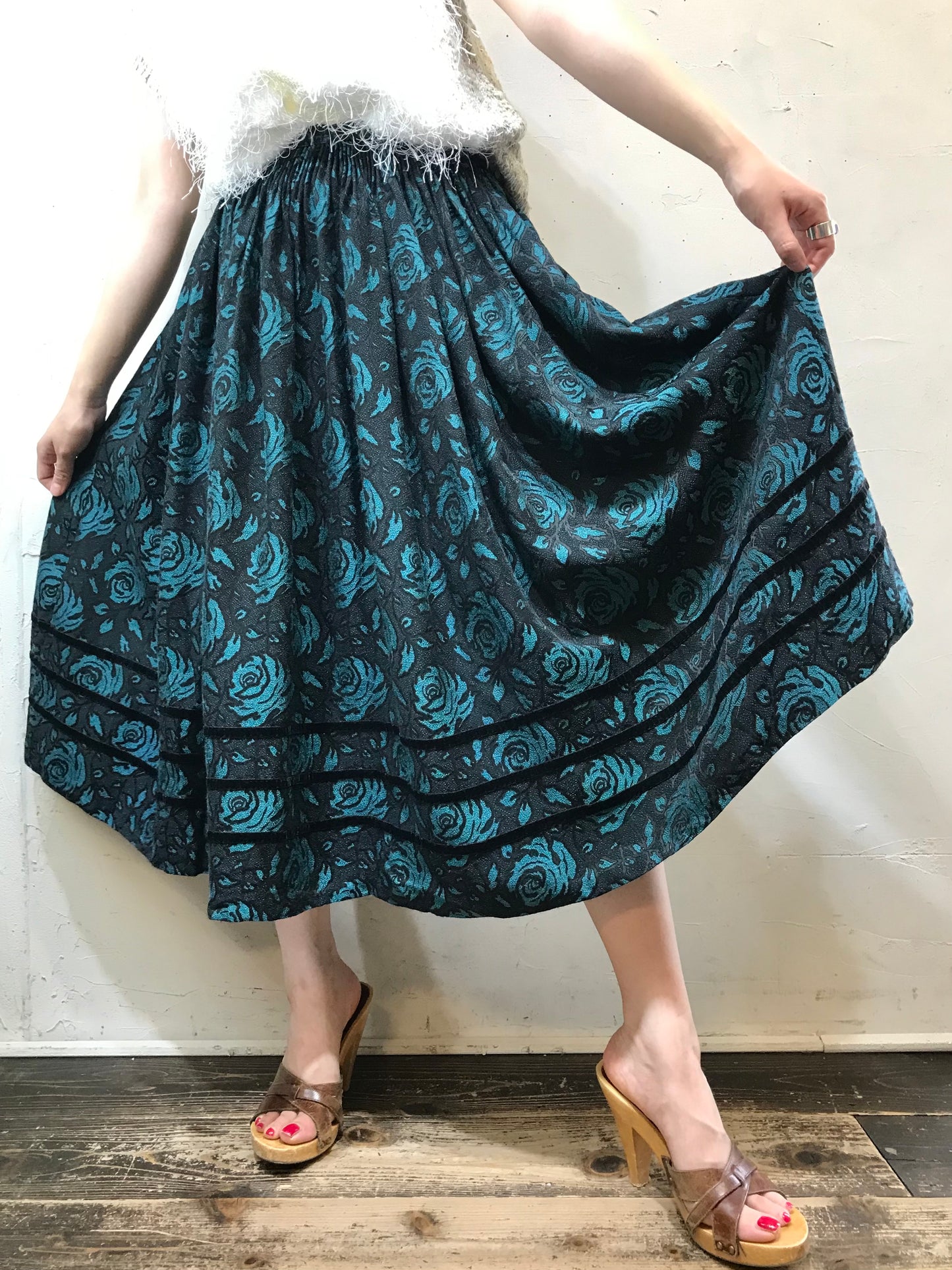 Vintage Tyrol Skirt MADEIN AUSTRIA [H24738]