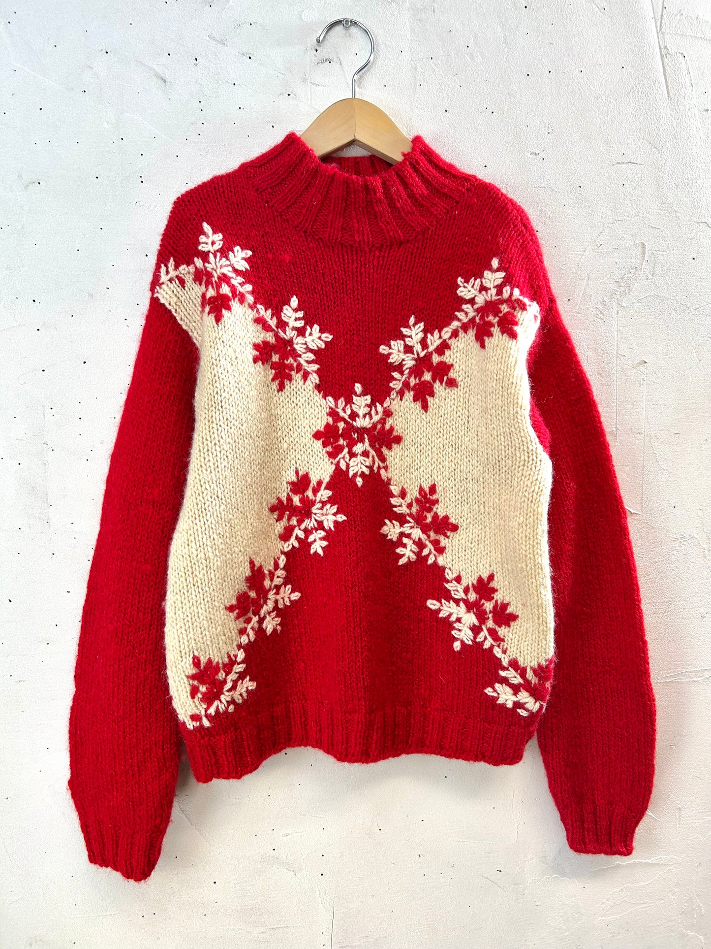 Vintage Hand Knit Sweater [L29135]