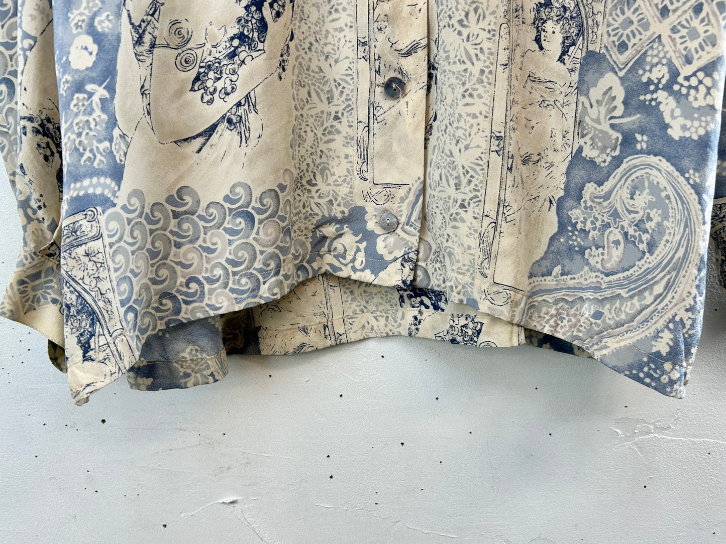 Vintage Silk Shirt [D30013]