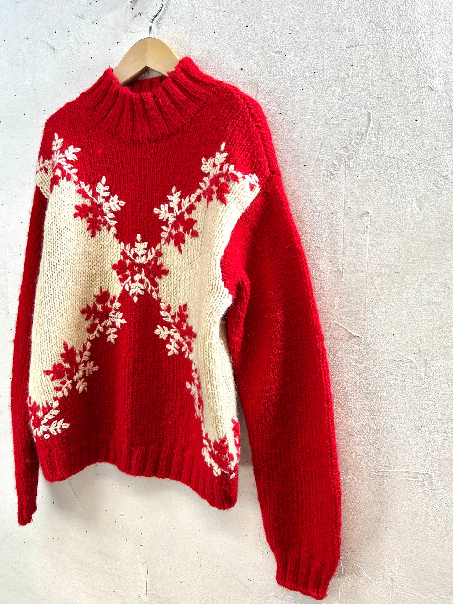 Vintage Hand Knit Sweater [L29135]