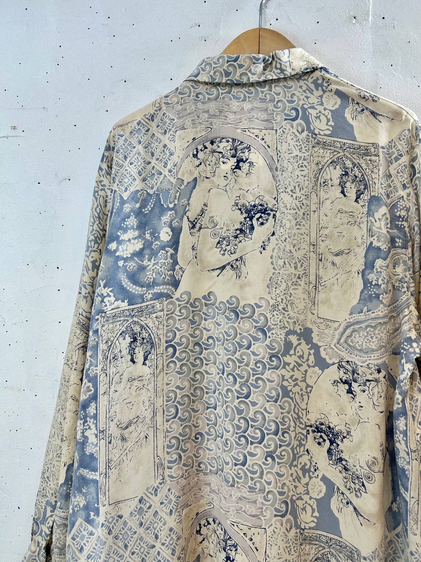 Vintage Silk Shirt [D30013]