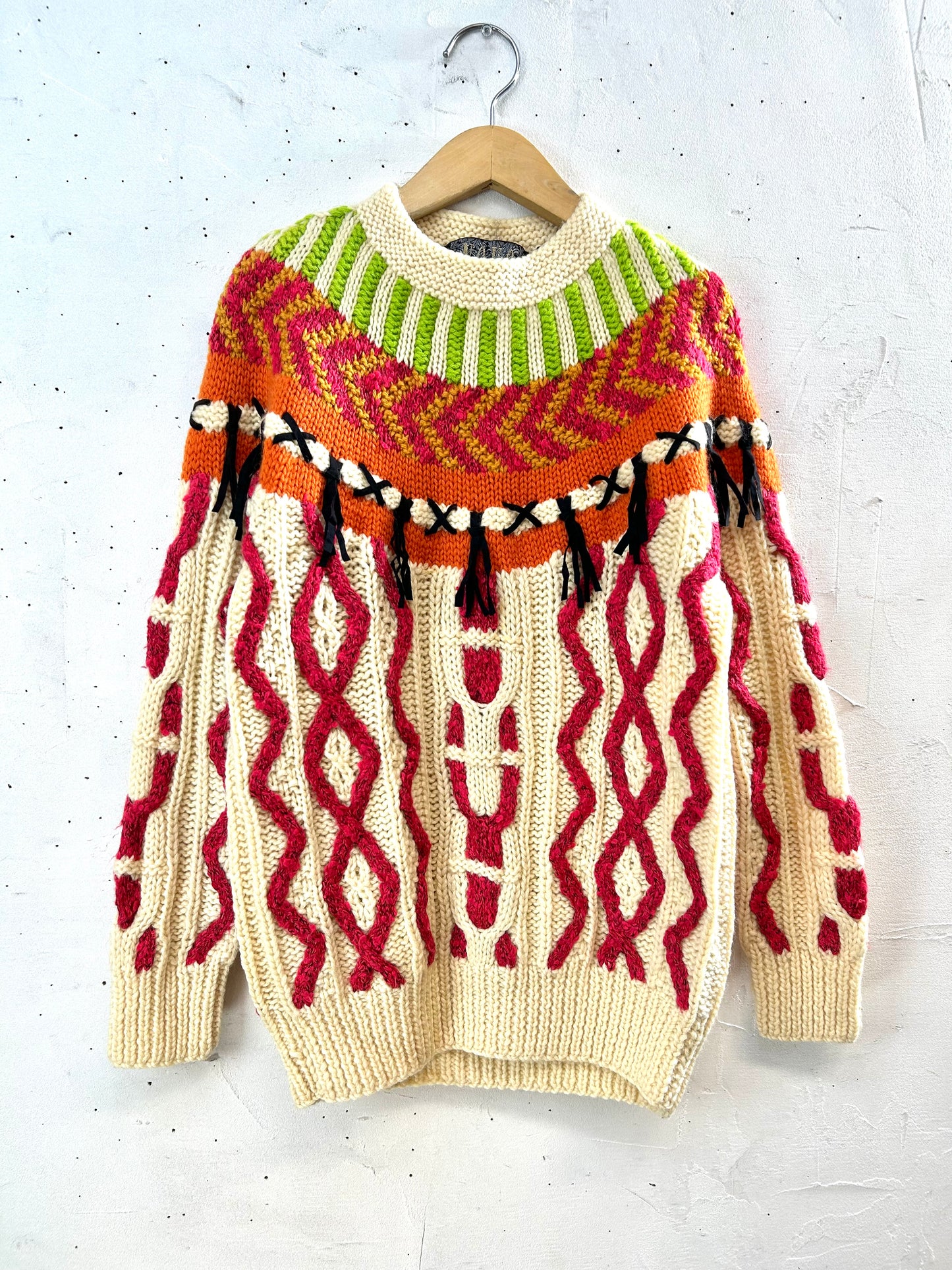 Vintage Hand Knit Sweater [L29138]