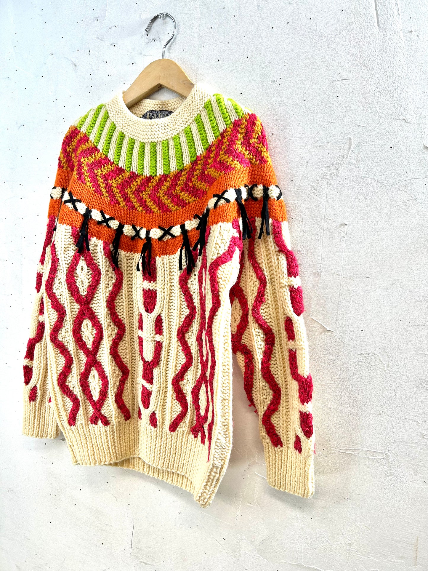 Vintage Hand Knit Sweater [L29138]