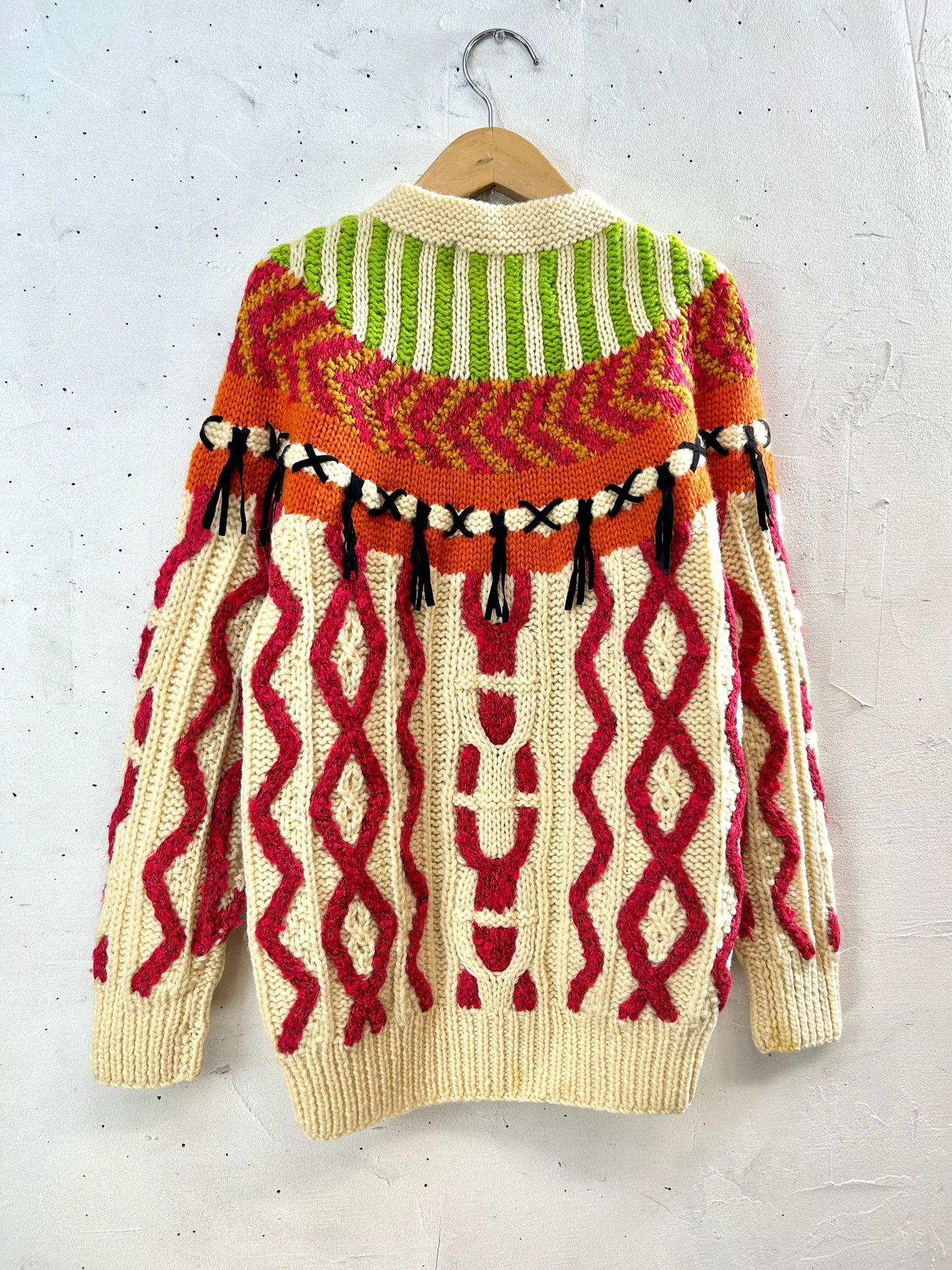 Vintage Hand Knit Sweater [L29138]