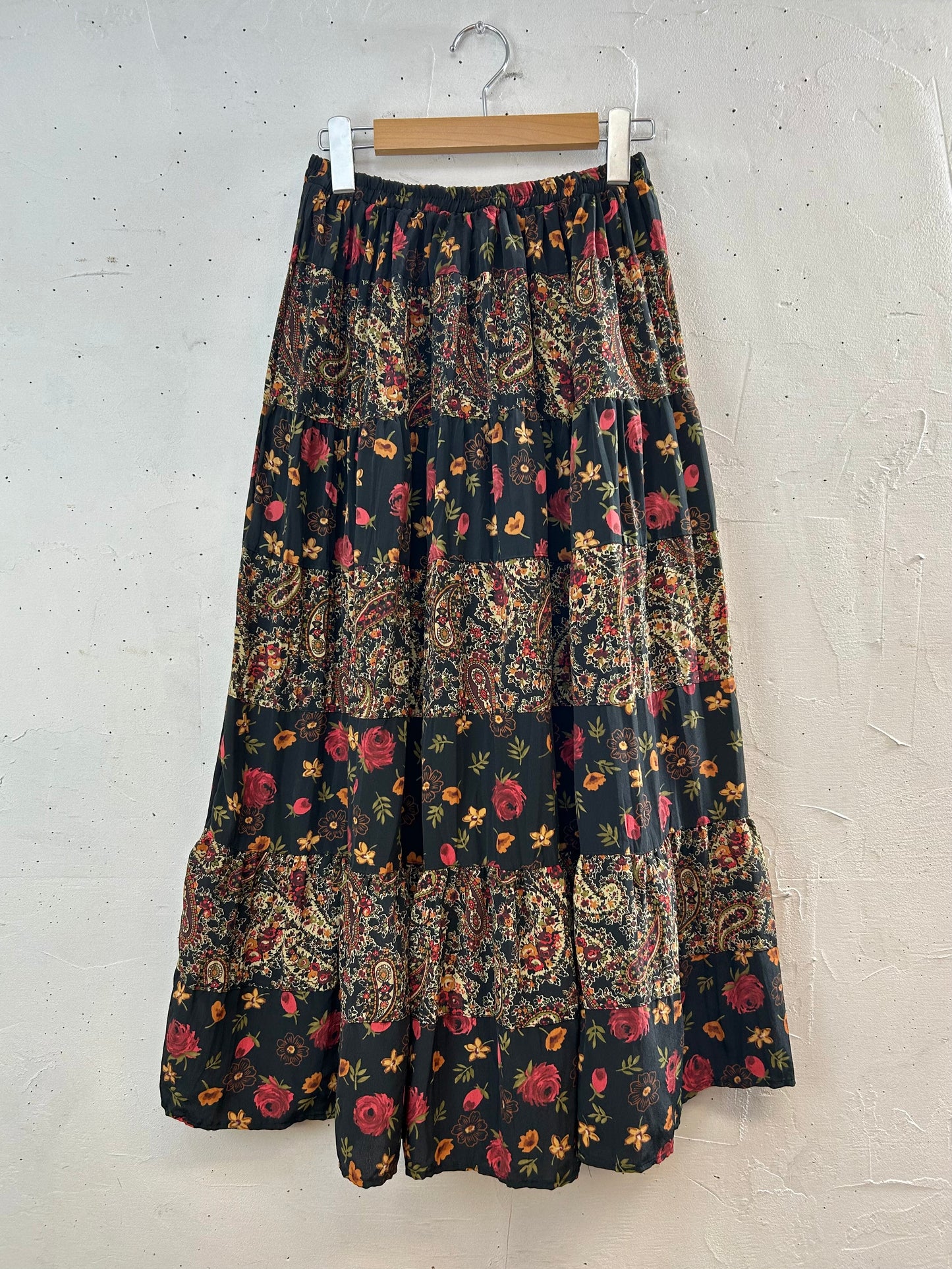 Vintage Tiered Skirt MADE lN USA [D30009]