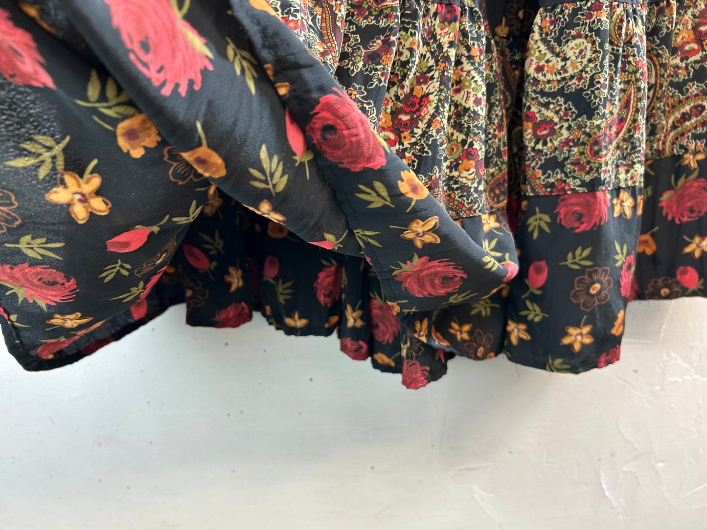 Vintage Tiered Skirt MADE lN USA [D30009]